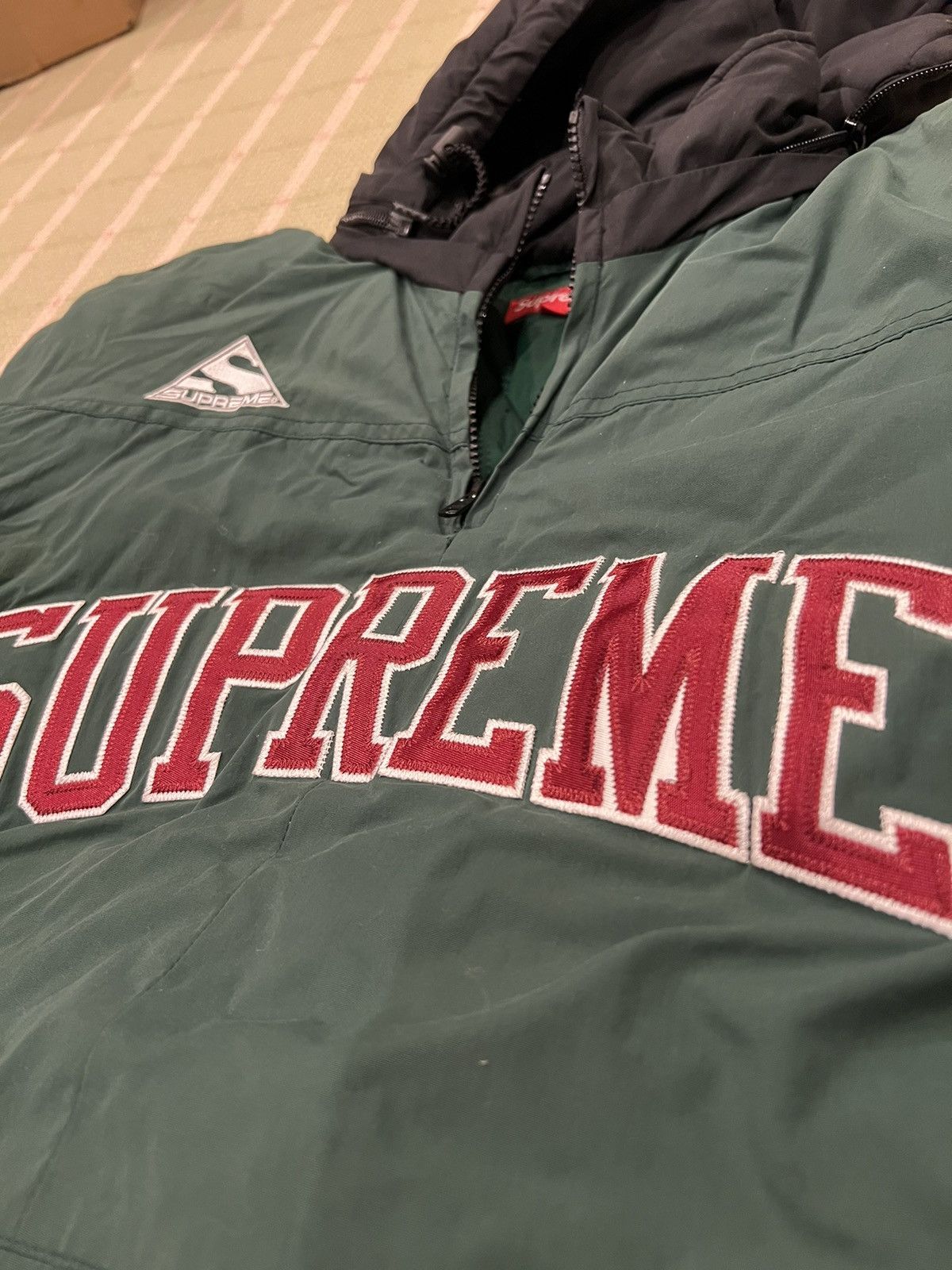 Lサイズ supreme puffy hockey pullover