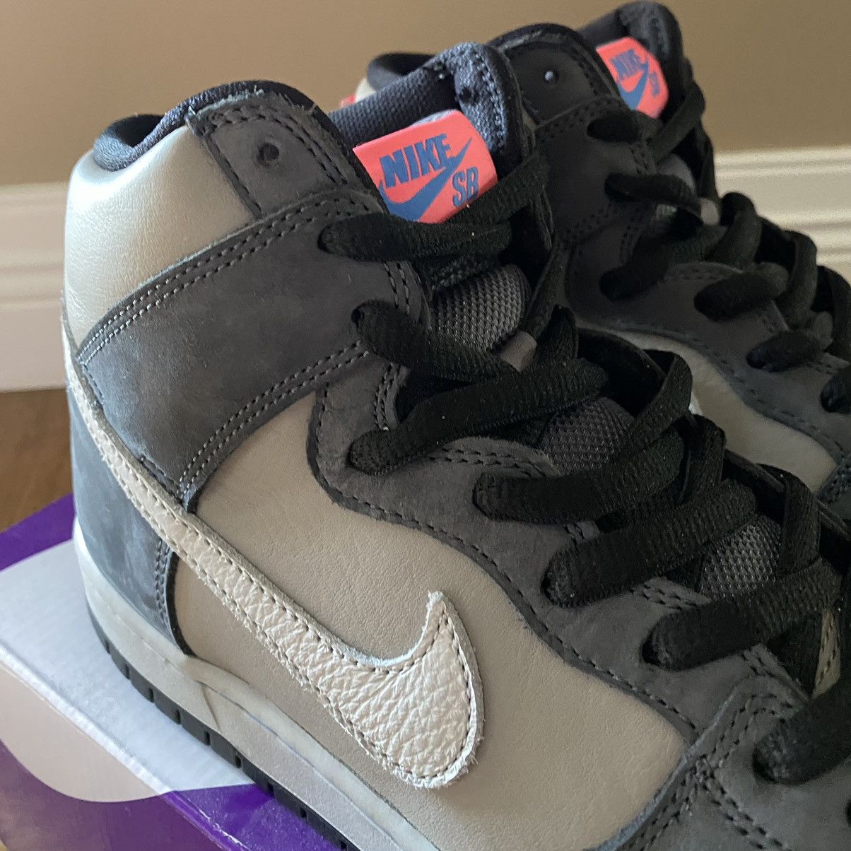Nike Nike SB Dunk High Medium Grey Size US 8 / EU 41 - 4 Thumbnail