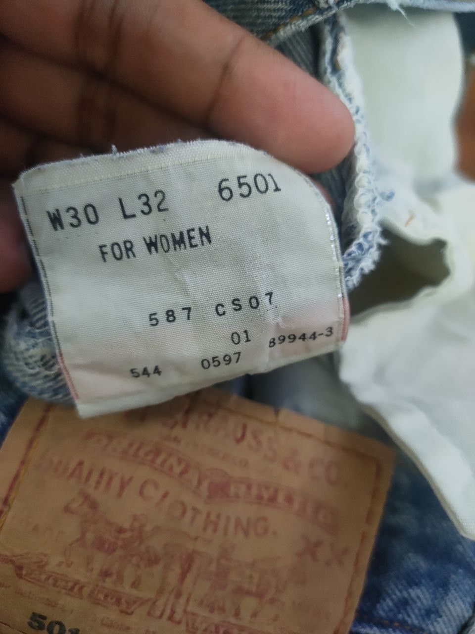 Levi's 90s Vintage Levi's 501 Denim 30x32 Size 30" / US 8 / IT 44 - 8 Thumbnail