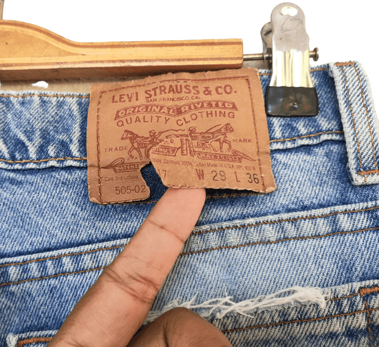 Levi's 80s Vtg Levis 505-0217 Distressed Denim 29x36 Size US 27 - 3 Thumbnail
