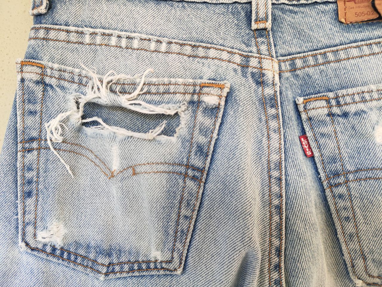 Levi's 80s Vtg Levis 505-0217 Distressed Denim 29x36 Size US 27 - 6 Thumbnail