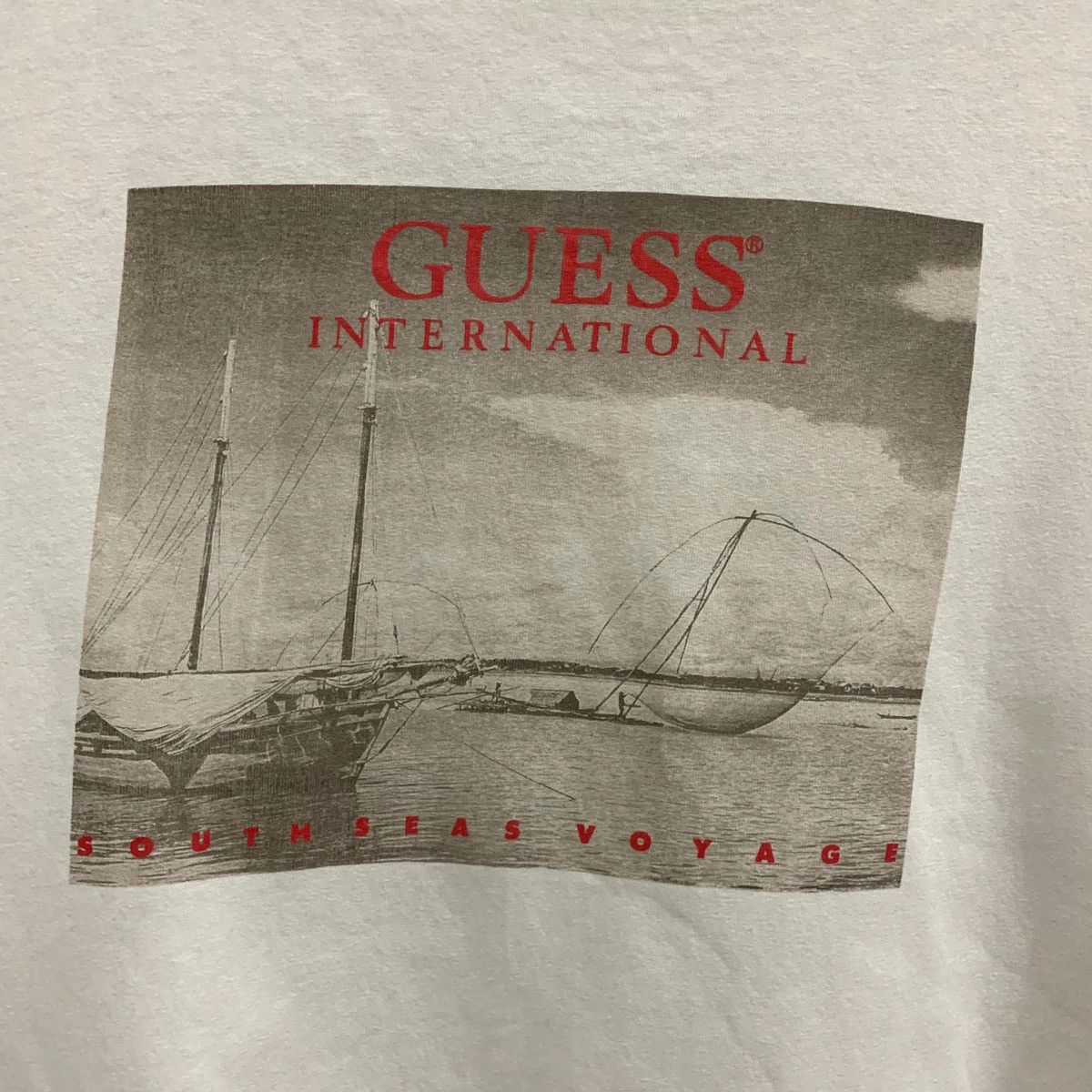 Guess GUESS Short Sleeve Tee Fits Size L Size US L / EU 52-54 / 3 - 3 Thumbnail