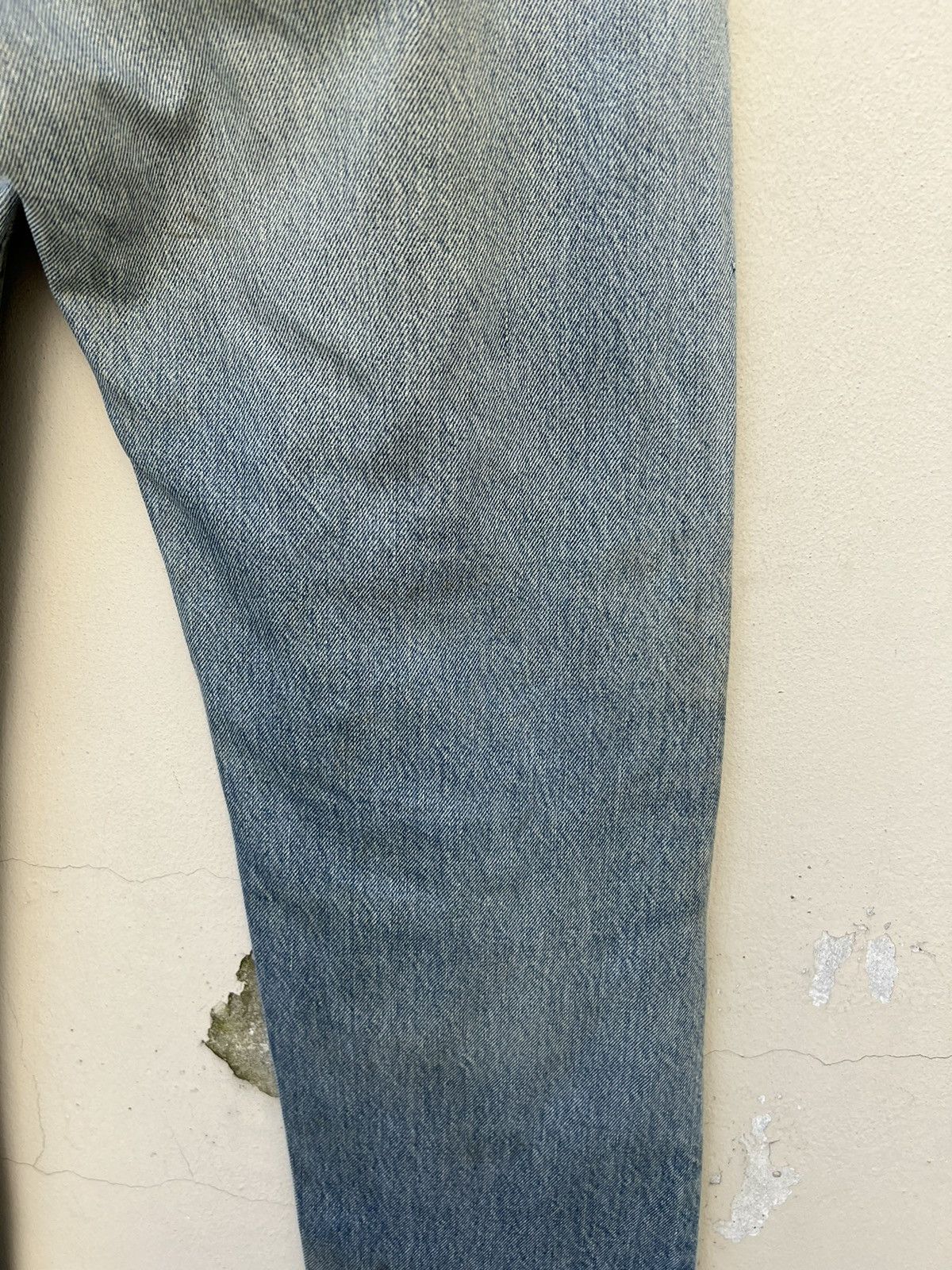Levi's VTG 70s Levi’s 501 Redline #6 Selvedge Denim Trashed Jeans Size US 33 - 21 Thumbnail