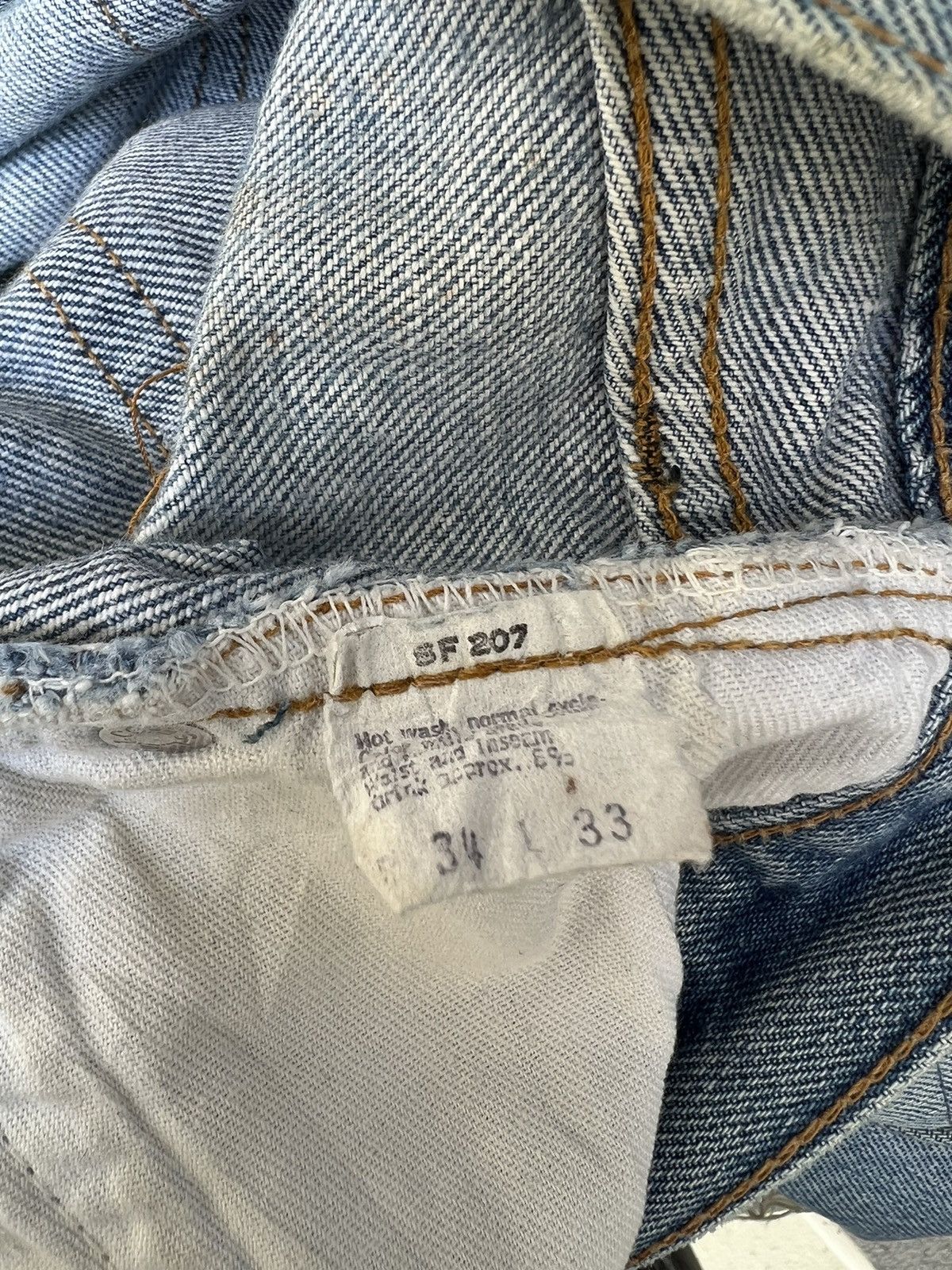 Levi's VTG 70s Levi’s 501 Redline #6 Selvedge Denim Trashed Jeans Size US 33 - 24 Thumbnail