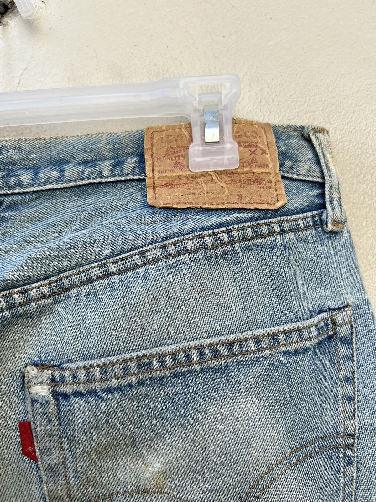 Levi's VTG 70s Levi’s 501 Redline #6 Selvedge Denim Trashed Jeans Size US 33 - 19 Thumbnail