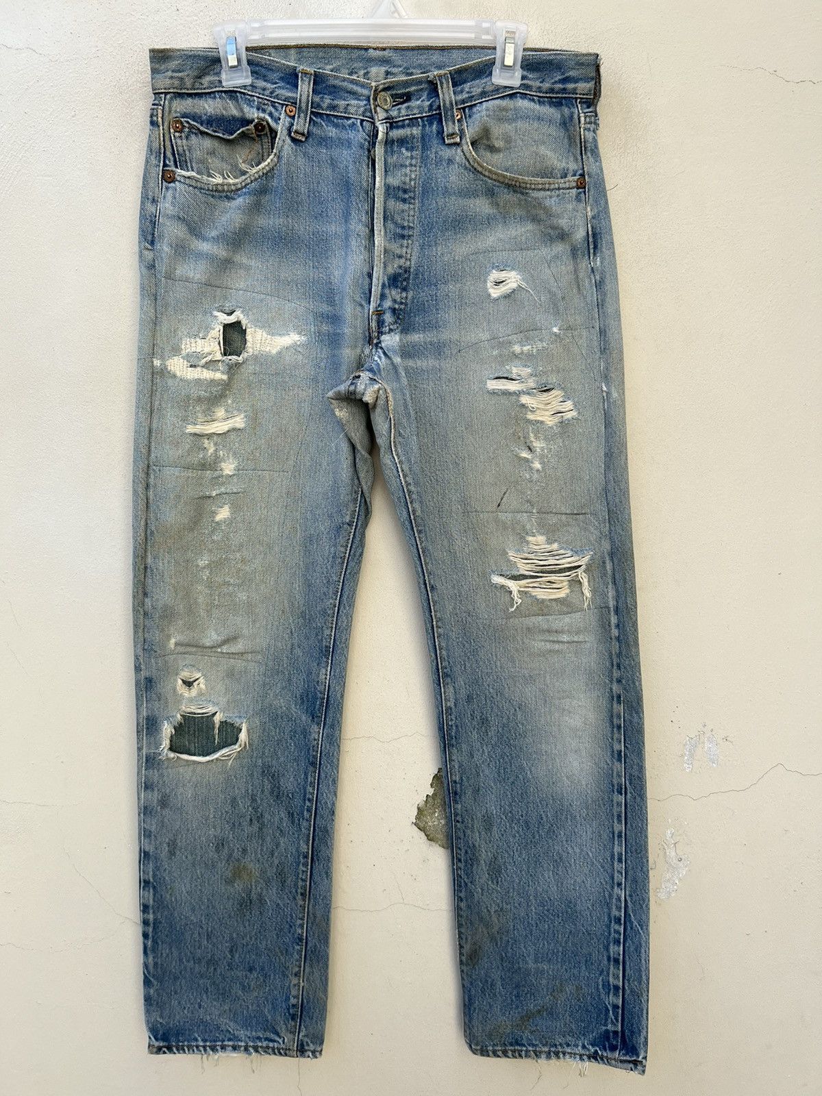 Levi's VTG 70s Levi’s 501 Redline #6 Selvedge Denim Trashed Jeans Size US 33 - 6 Thumbnail