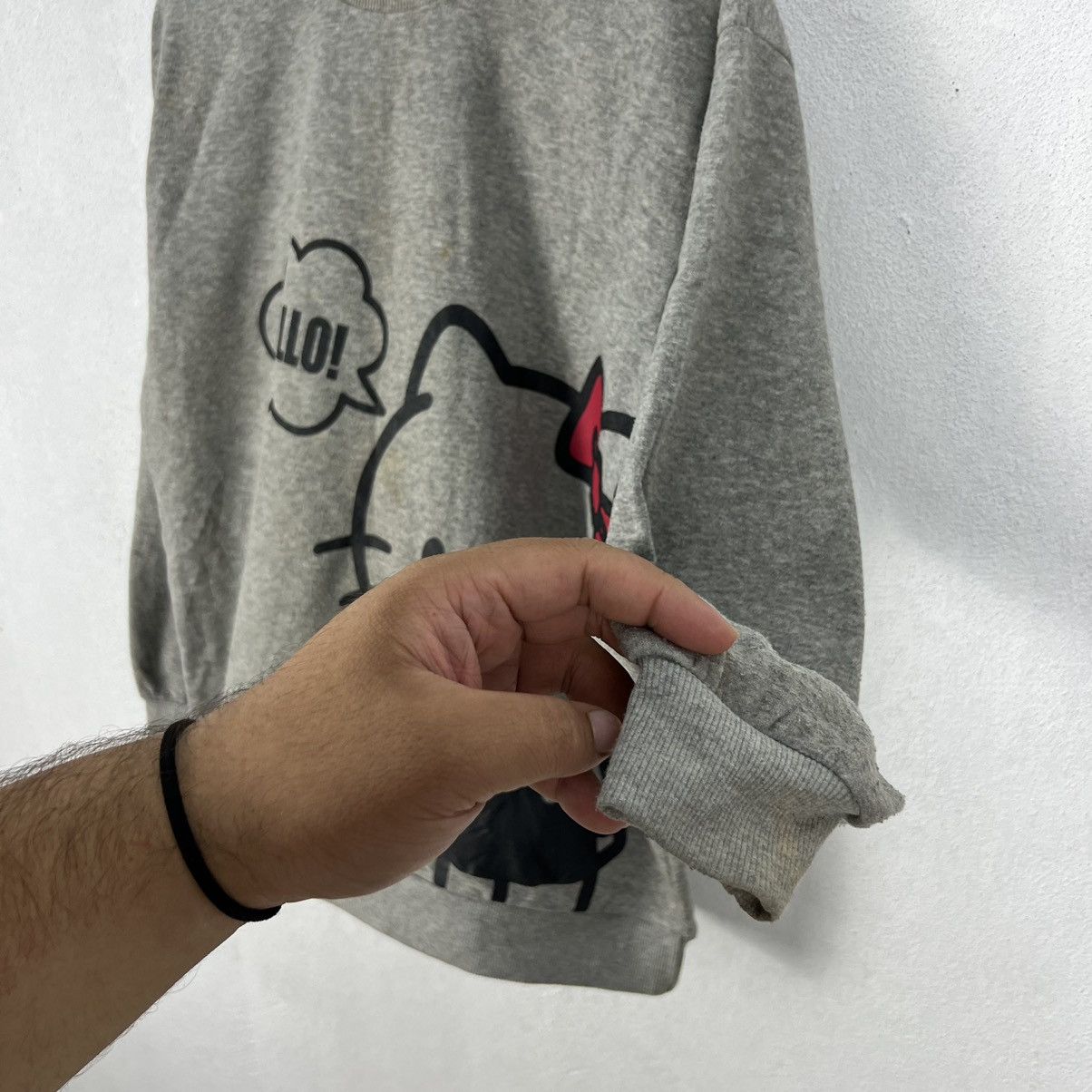 Cartoon Network VINTAGE HELLO KITTY SWEATSHIRT BIG LOGO Size US M / EU 48-50 / 2 - 5 Thumbnail