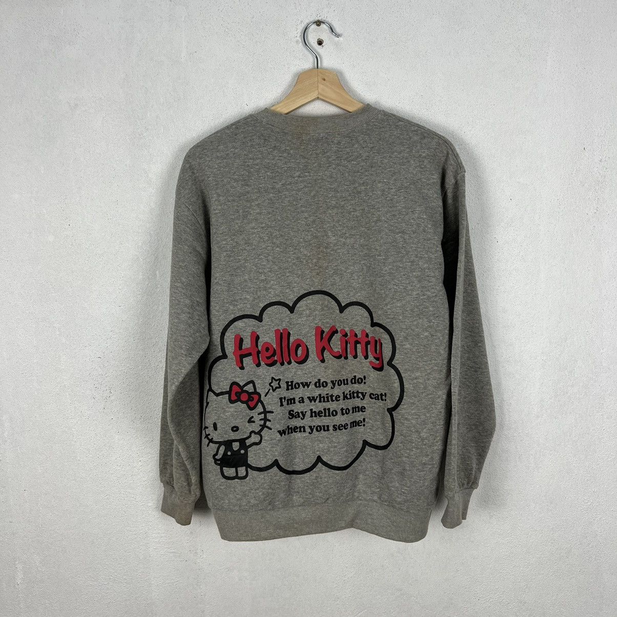Cartoon Network VINTAGE HELLO KITTY SWEATSHIRT BIG LOGO Size US M / EU 48-50 / 2 - 6 Thumbnail