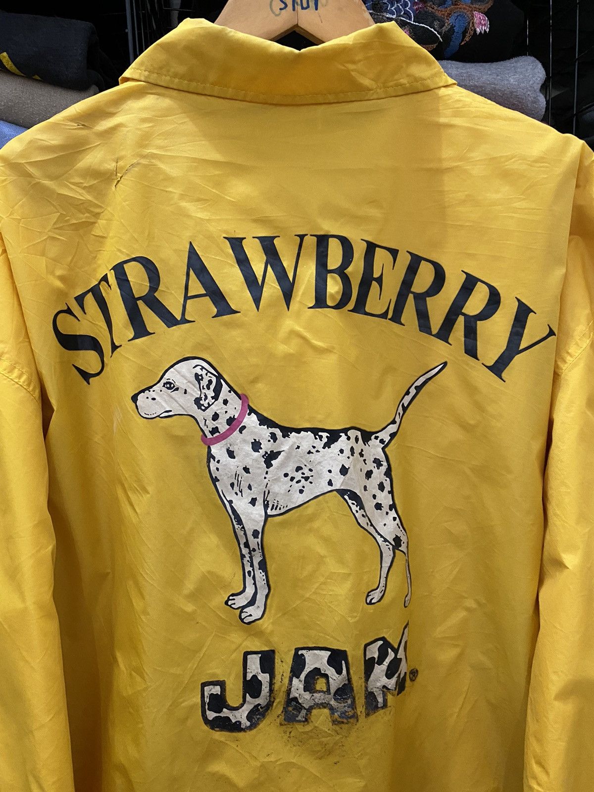 Vintage Vintage strawberry jam nylon jacket Size US L / EU 52-54 / 3 - 4 Thumbnail