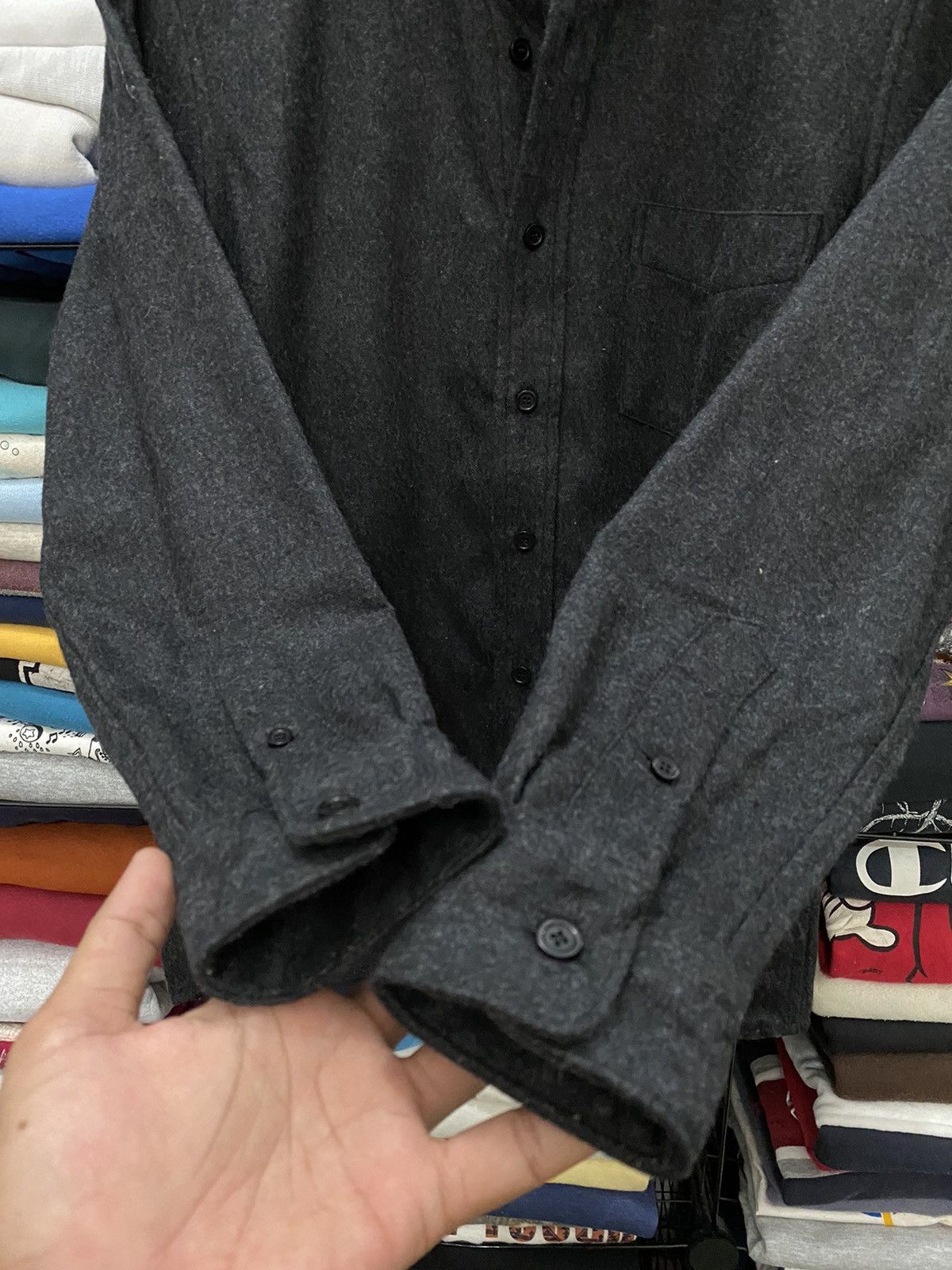 Other Inpatchthys kerri Button wool shirt Size US S / EU 44-46 / 1 - 5 Thumbnail