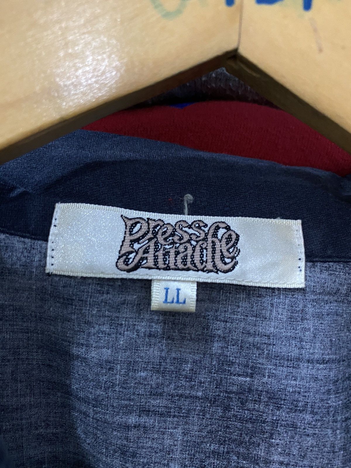 Japanese Brand × Vintage Press Attache Printed Button Shirt Size US L / EU 52-54 / 3 - 7 Thumbnail