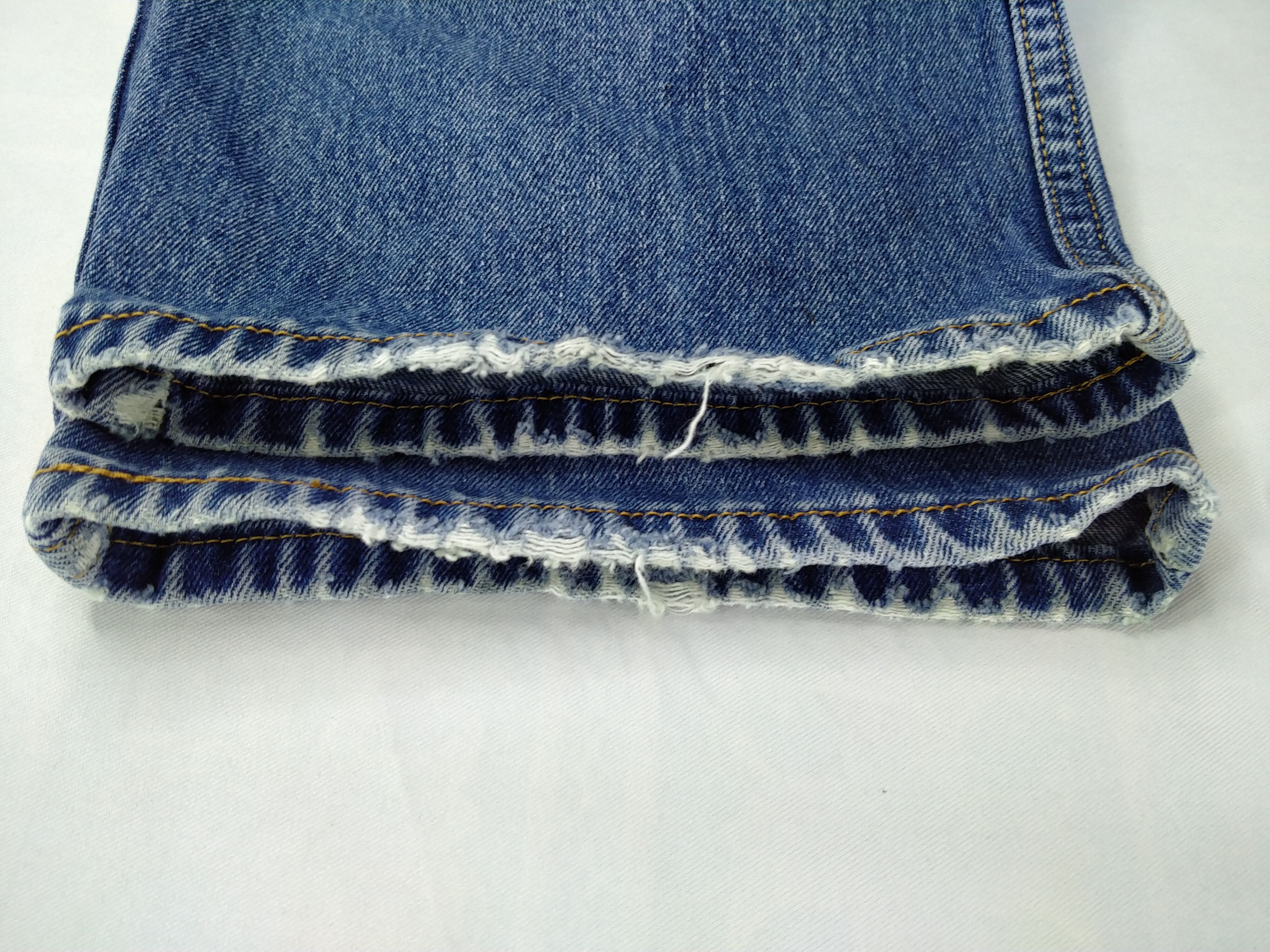 Levi's Blue Vintage Levi's Denim 41x31.5 -JN455 Size US 41 - 15 Thumbnail