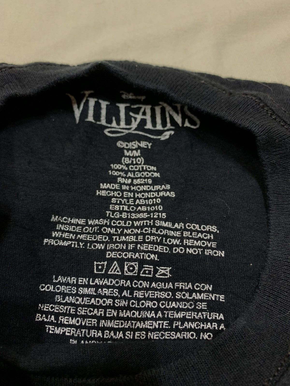 Disney DISNEY VILLAINS JUST A TASTE OF EVIL SHIRT Size US M / EU 48-50 / 2 - 6 Thumbnail