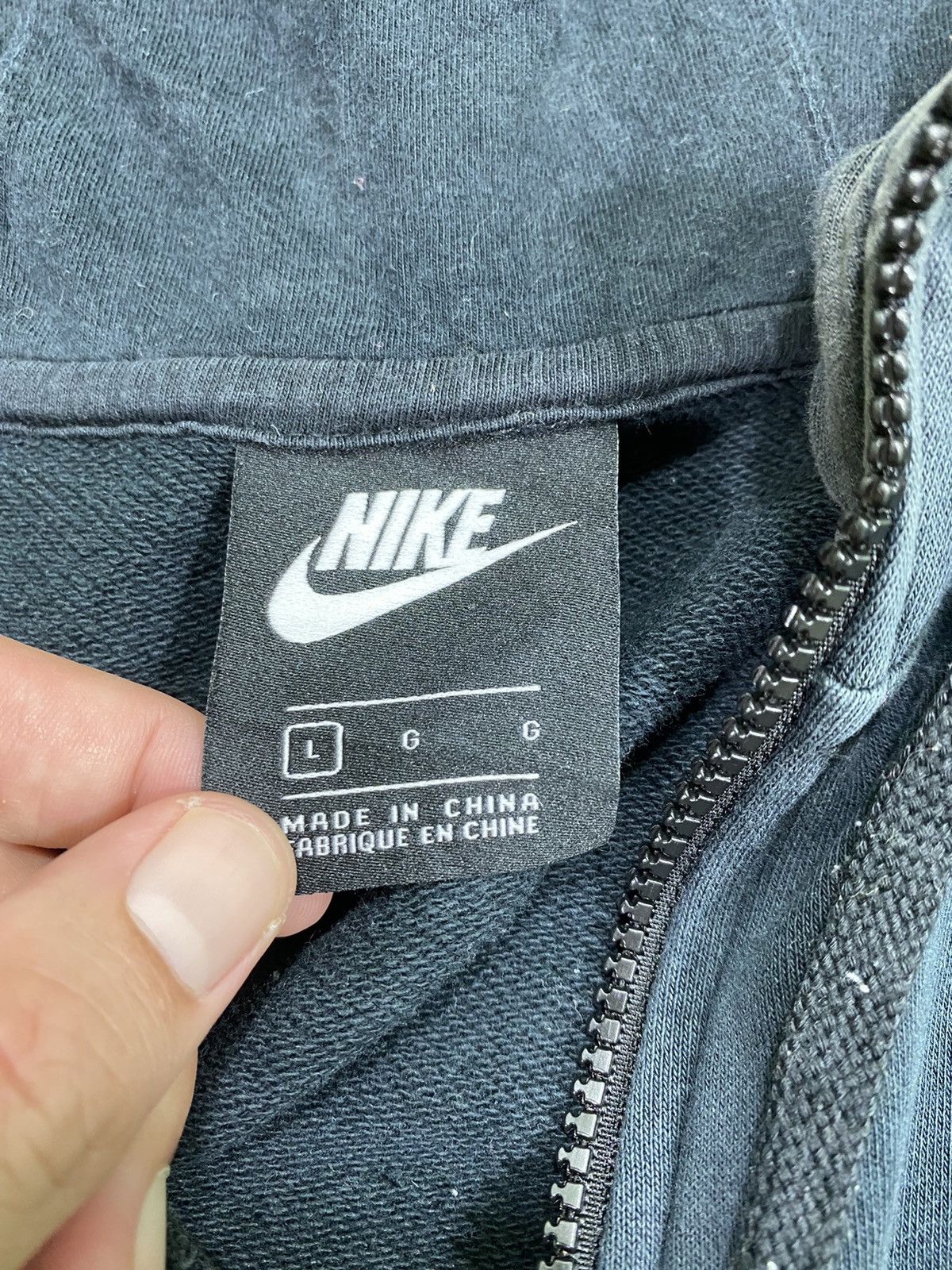 Nike × Vintage Vintage Nike with Hoodie Small Logo Size L Size US L / EU 52-54 / 3 - 8 Thumbnail