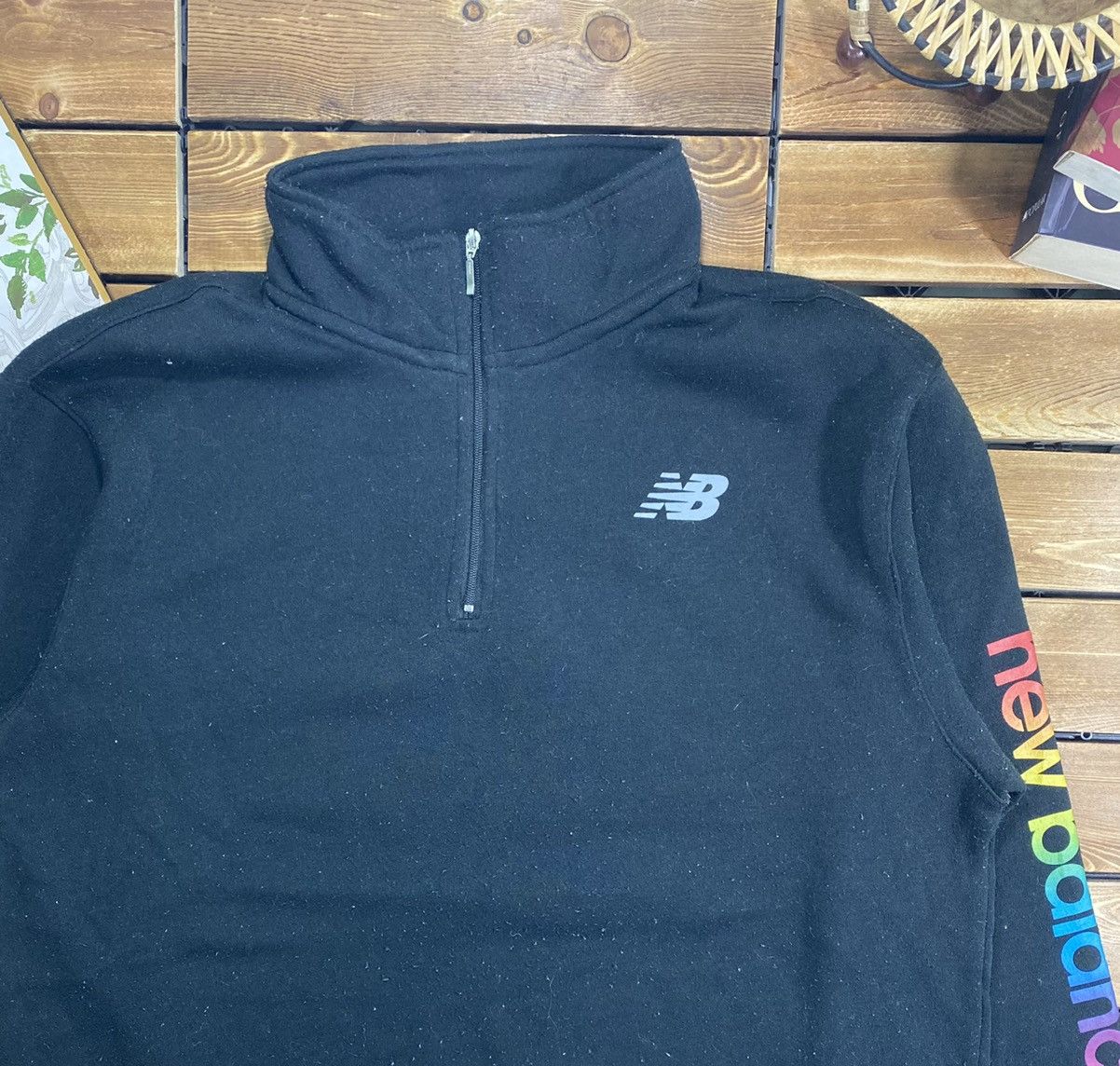 New Balance × Vintage Vintage New Balance Rainbow Spellout On Sleeve Sweatshirt M Size US M / EU 48-50 / 2 - 5 Thumbnail