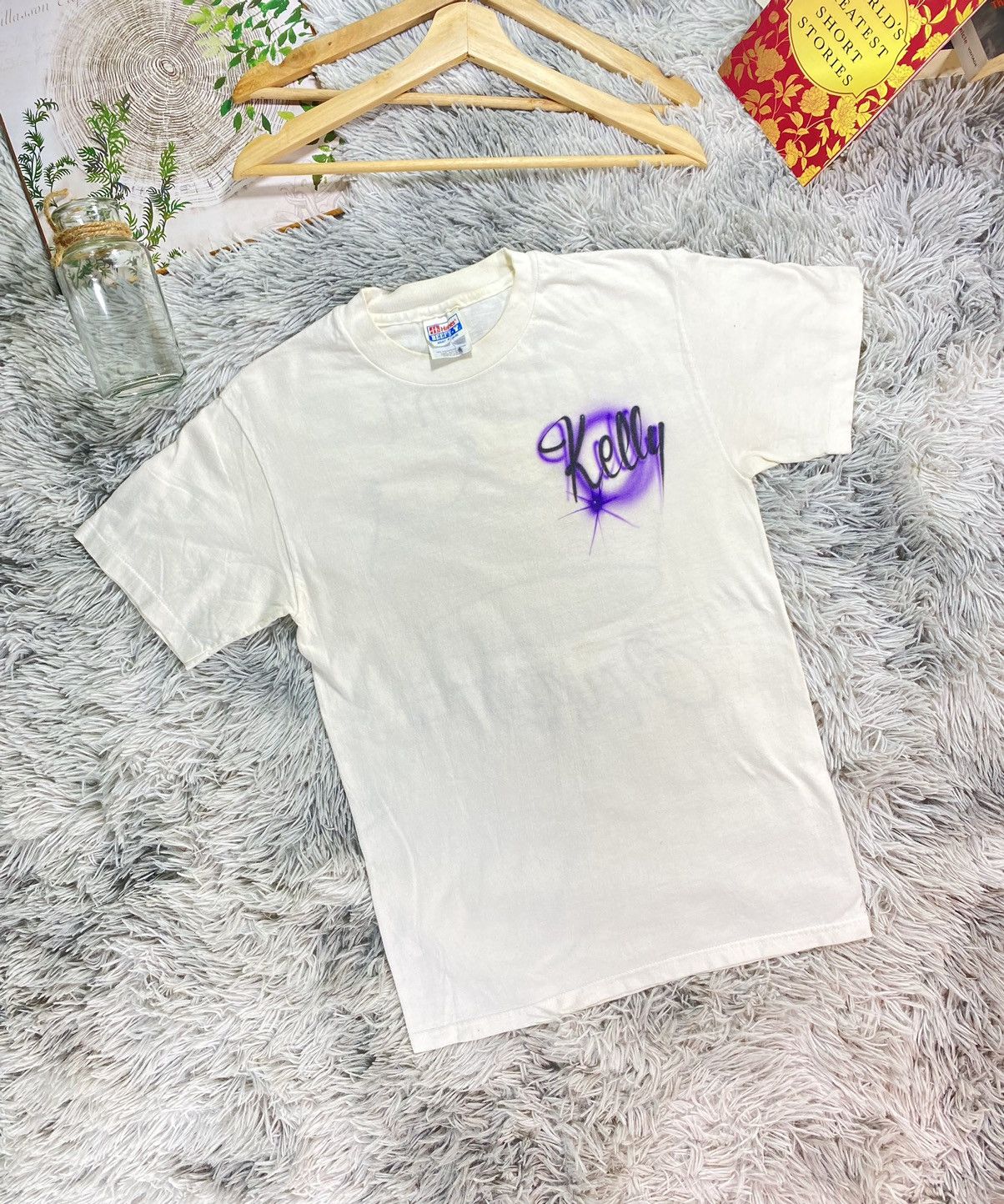 Hanes × Vintage Vintage Movie 90s 80s Kelly Actor Queen White T Shirt Size S Size US S / EU 44-46 / 1 - 1 Thumbnail