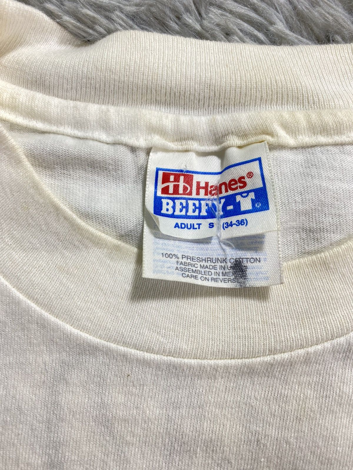 Hanes × Vintage Vintage Movie 90s 80s Kelly Actor Queen White T Shirt Size S Size US S / EU 44-46 / 1 - 3 Thumbnail