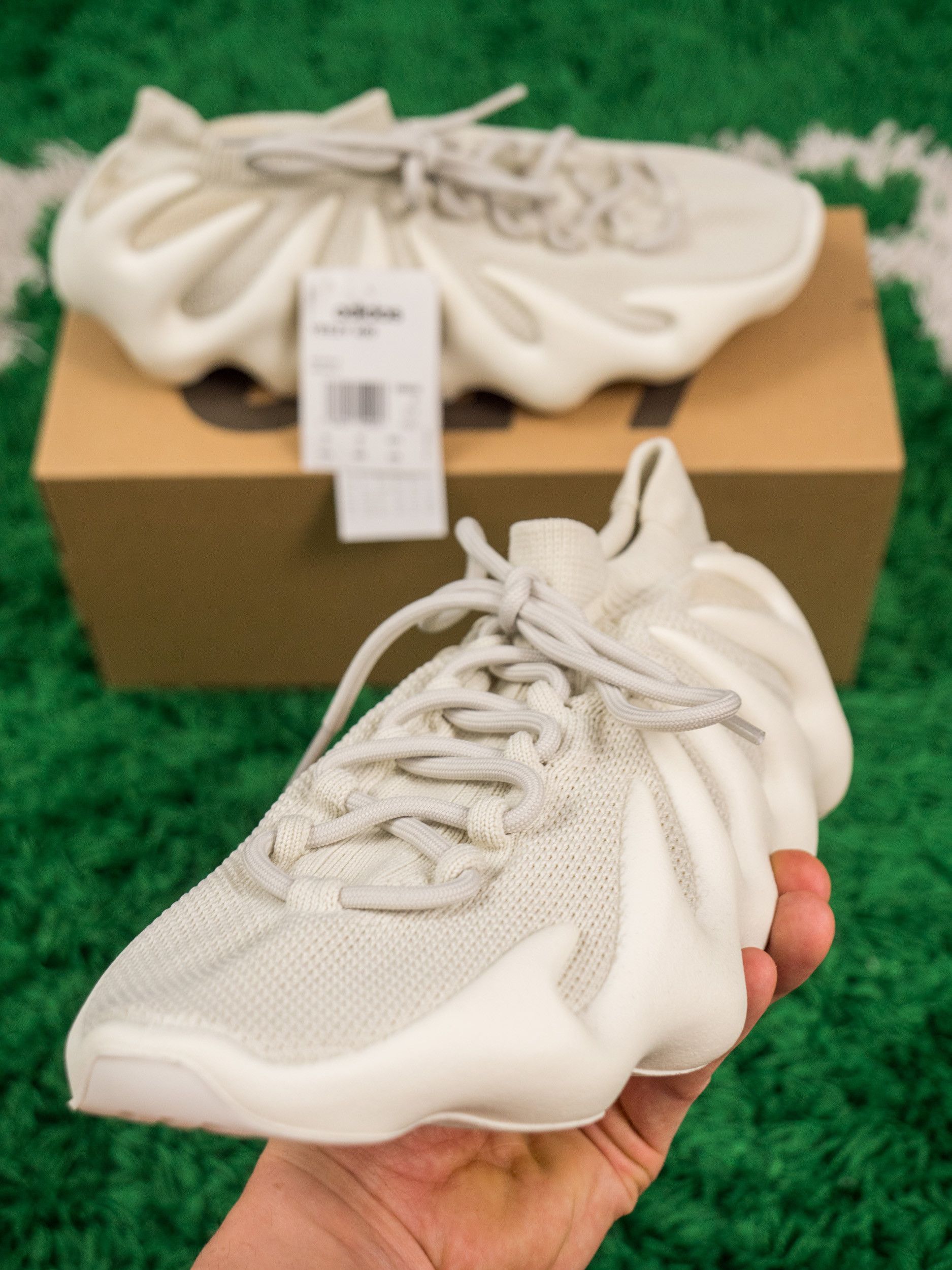 Adidas × Kanye West DS OG YEEZY 450 CLOUD WHITE Size US 10.5 / EU 43-44 - 1 Thumbnail