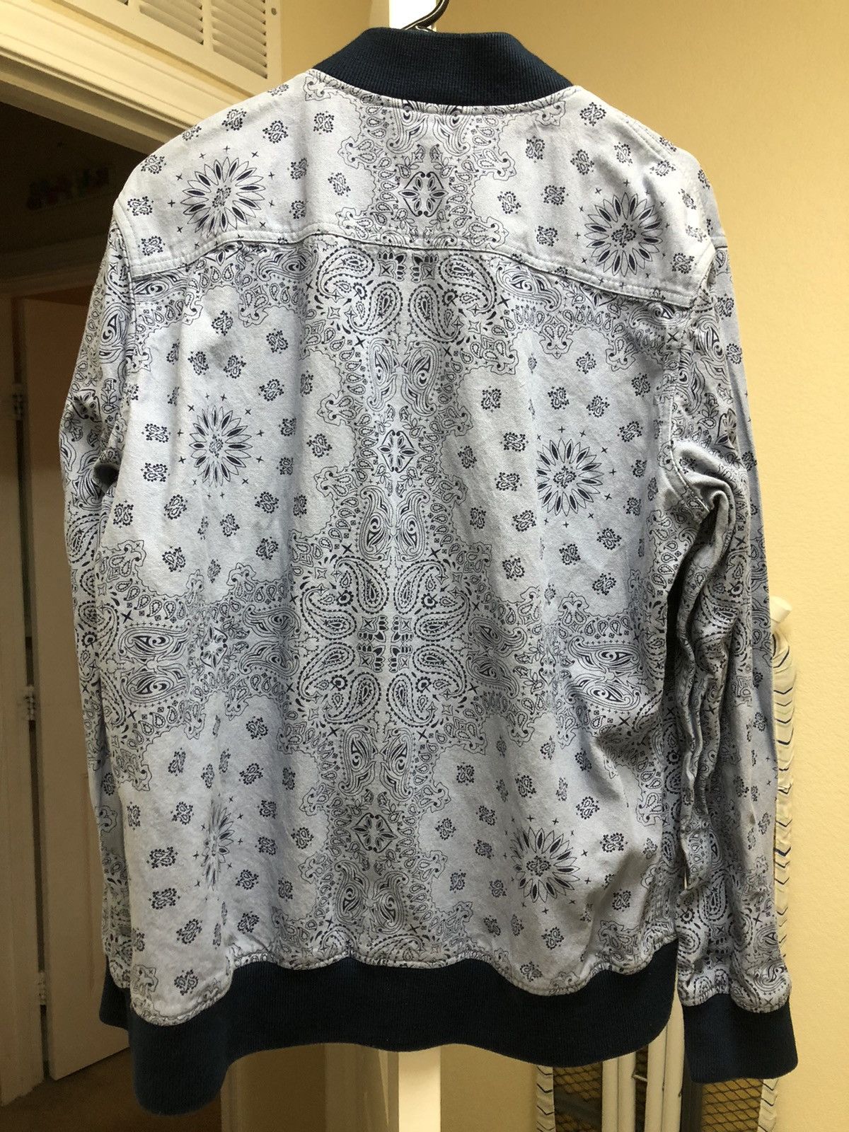 Supreme Supreme Blue Denim Paisley Jacket XL Size US XL / EU 56 / 4 - 4 Thumbnail