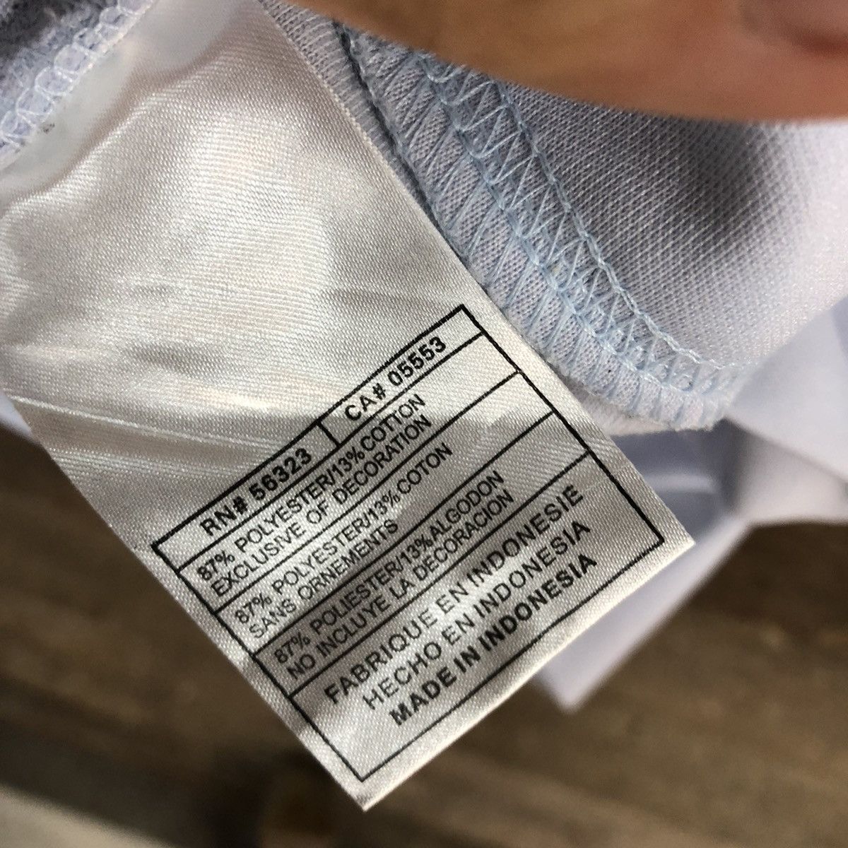 Nike Nike Baby Blue Small Logo Sweater vintage #3273 Size US L / EU 52-54 / 3 - 14 Thumbnail