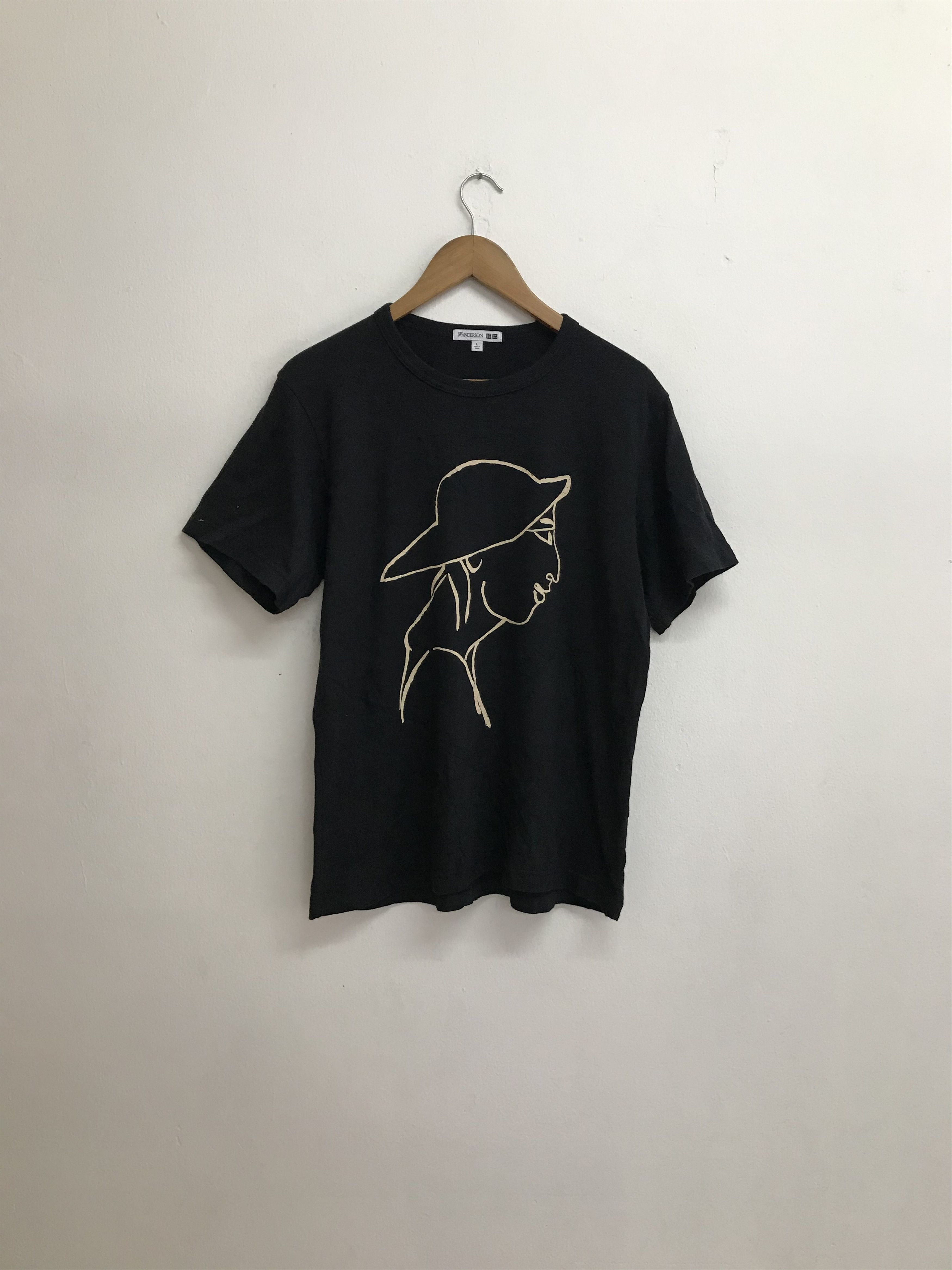 JW Anderson × Uniqlo JW Anderson x Unikelo Size US L / EU 52-54 / 3 - 1 Thumbnail