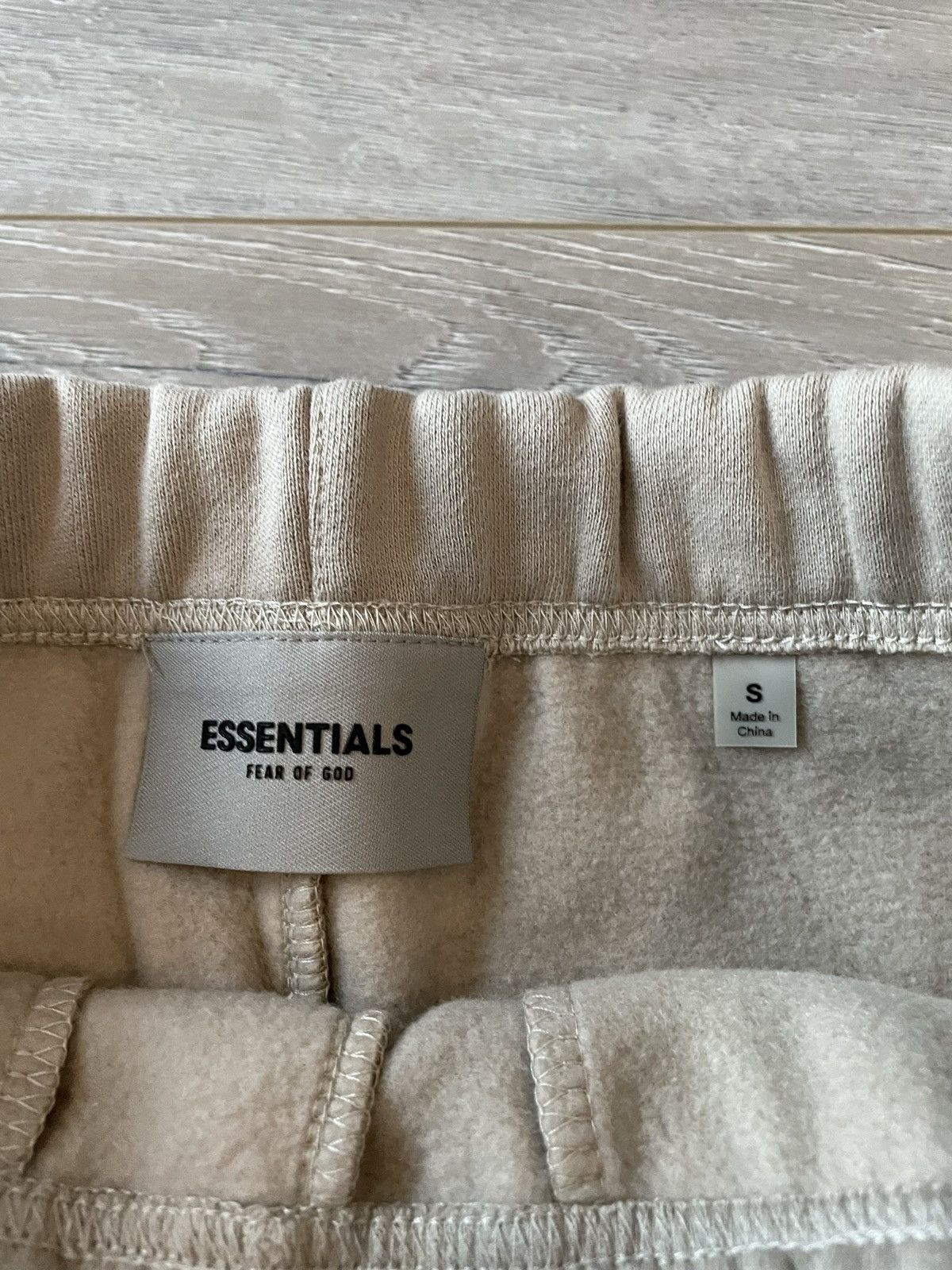 Essentials × FOG × Fear of God Fear of God Essentials String Shorts Size US 30 / EU 46 - 2 Thumbnail