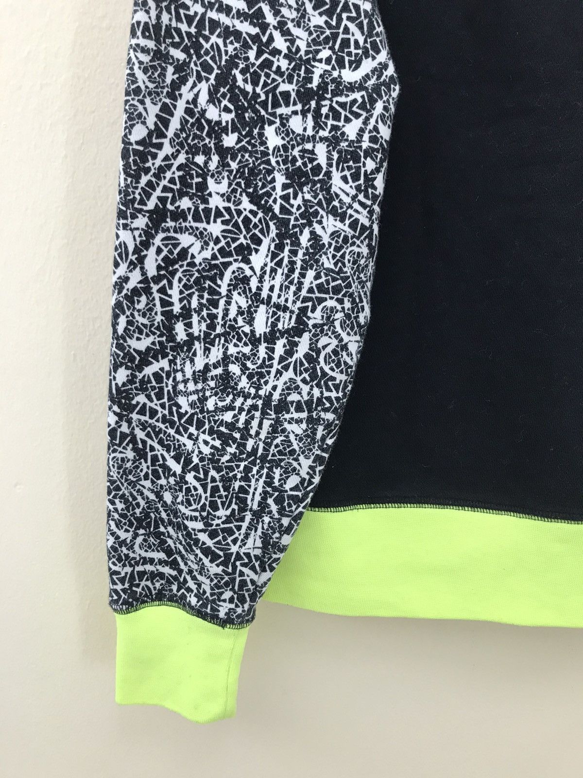 Nike NIKE Rare Printed Sleeve Sweatshirt Size M / US 6-8 / IT 42-44 - 14 Thumbnail