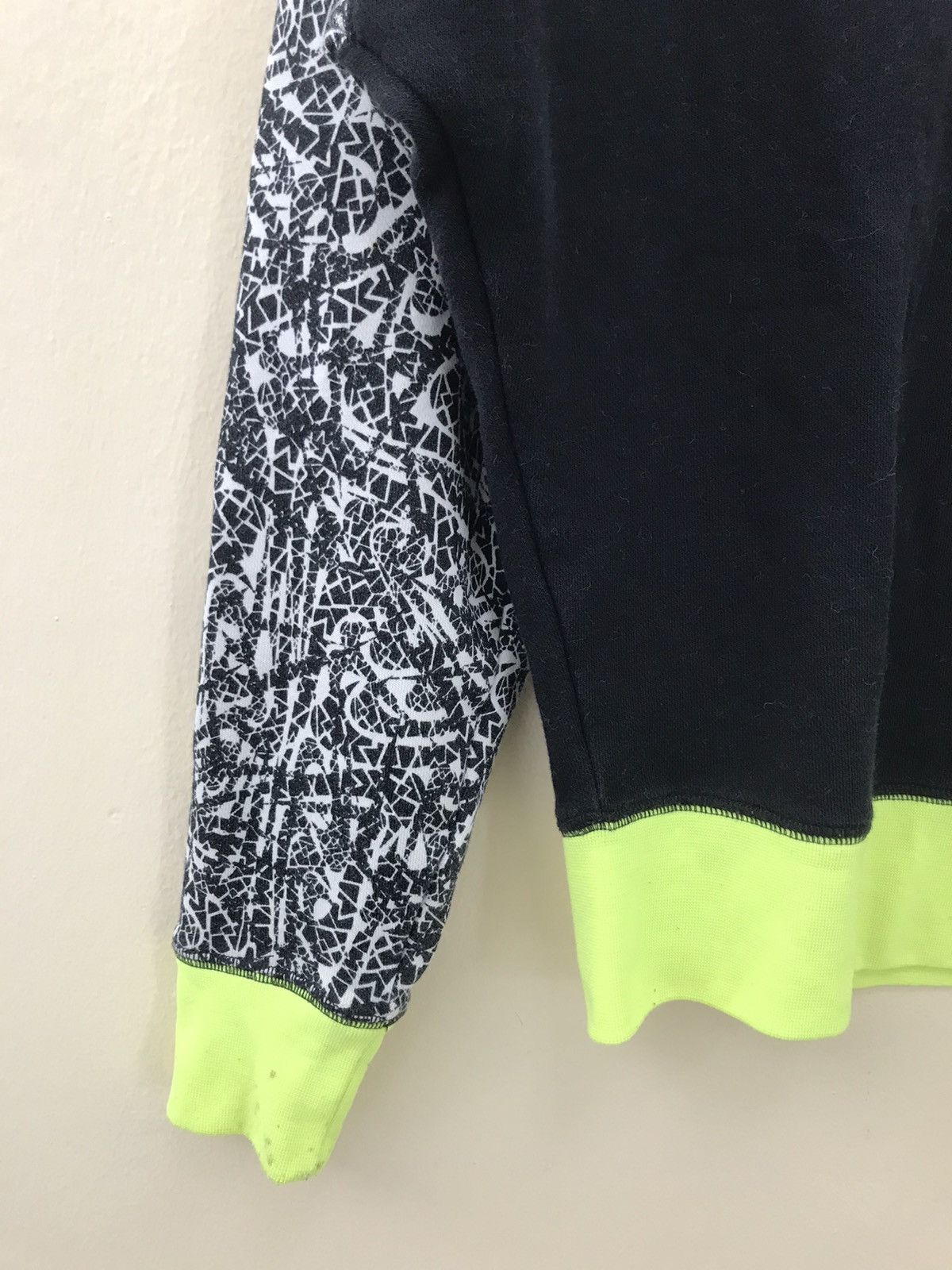 Nike NIKE Rare Printed Sleeve Sweatshirt Size M / US 6-8 / IT 42-44 - 6 Thumbnail