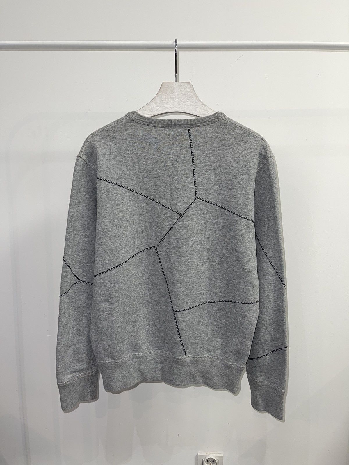 Alexander McQueen Alexander McQueen Football Ball Stitched Gray Crewneck Size US M / EU 48-50 / 2 - 4 Thumbnail