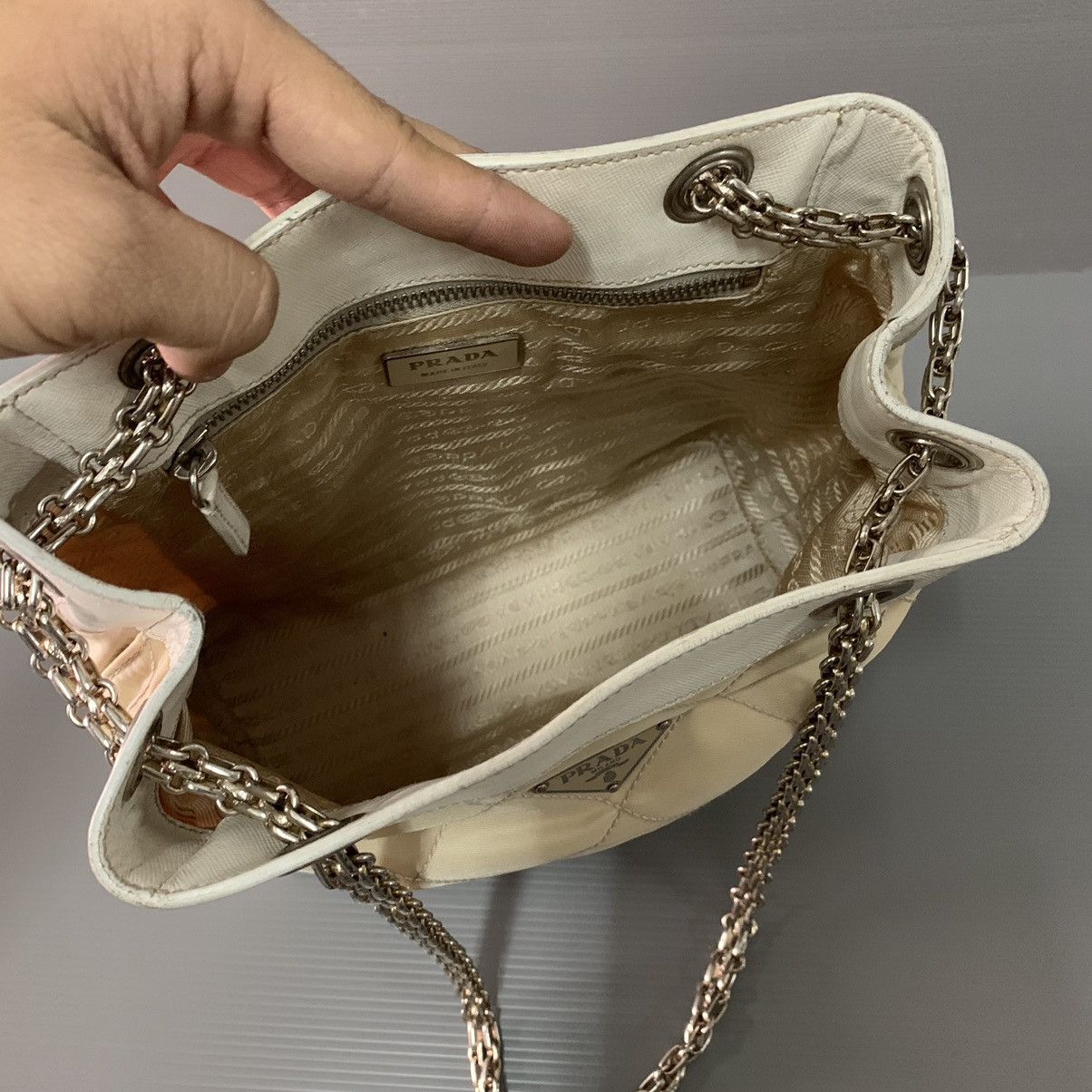 Prada Prada Bucket Chain Shoulder Bag Size ONE SIZE - 11 Thumbnail