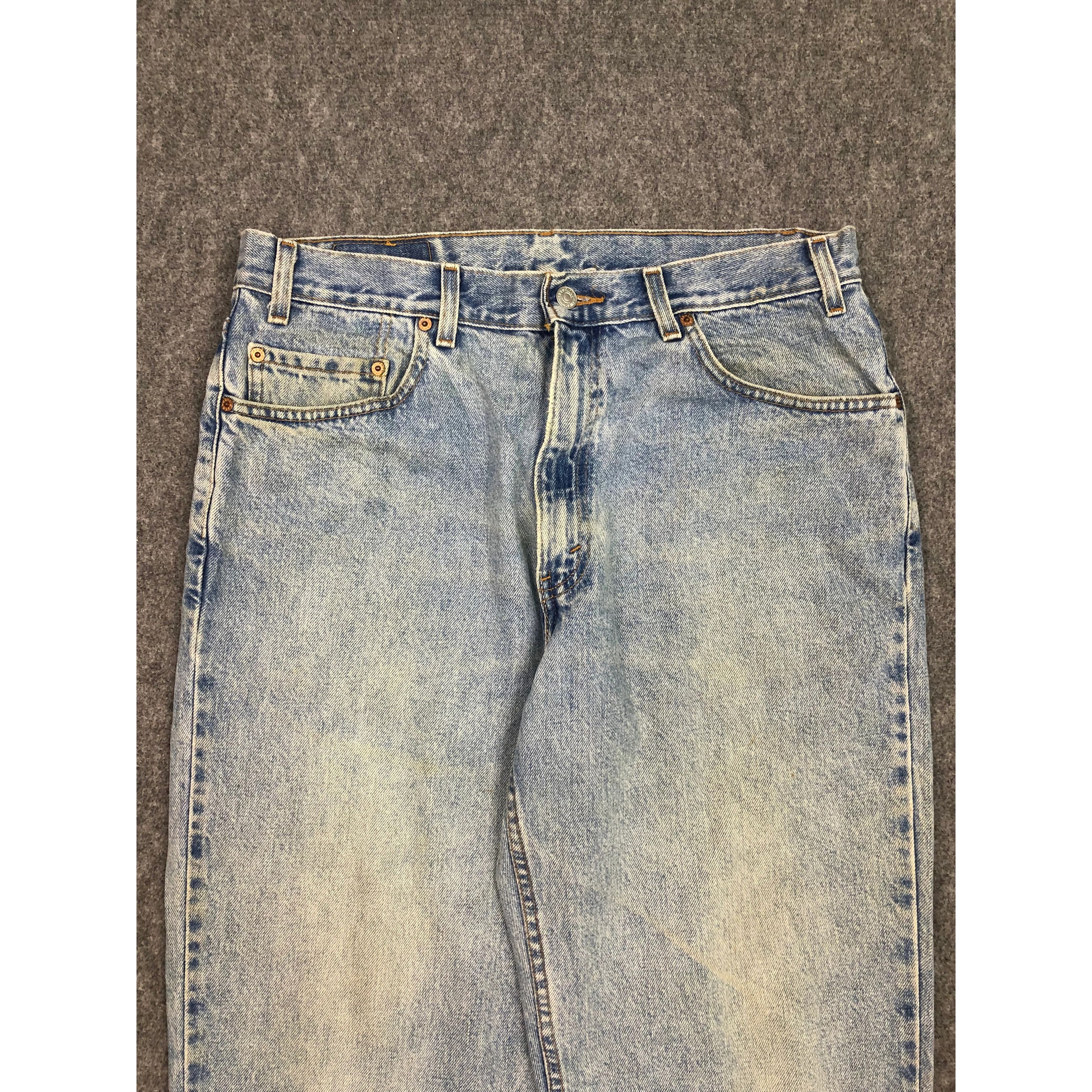 Levi's × Vintage Vintage 90s Levis 550 Lightwash Jeans DP0391 Size US 36 / EU 52 - 3 Thumbnail