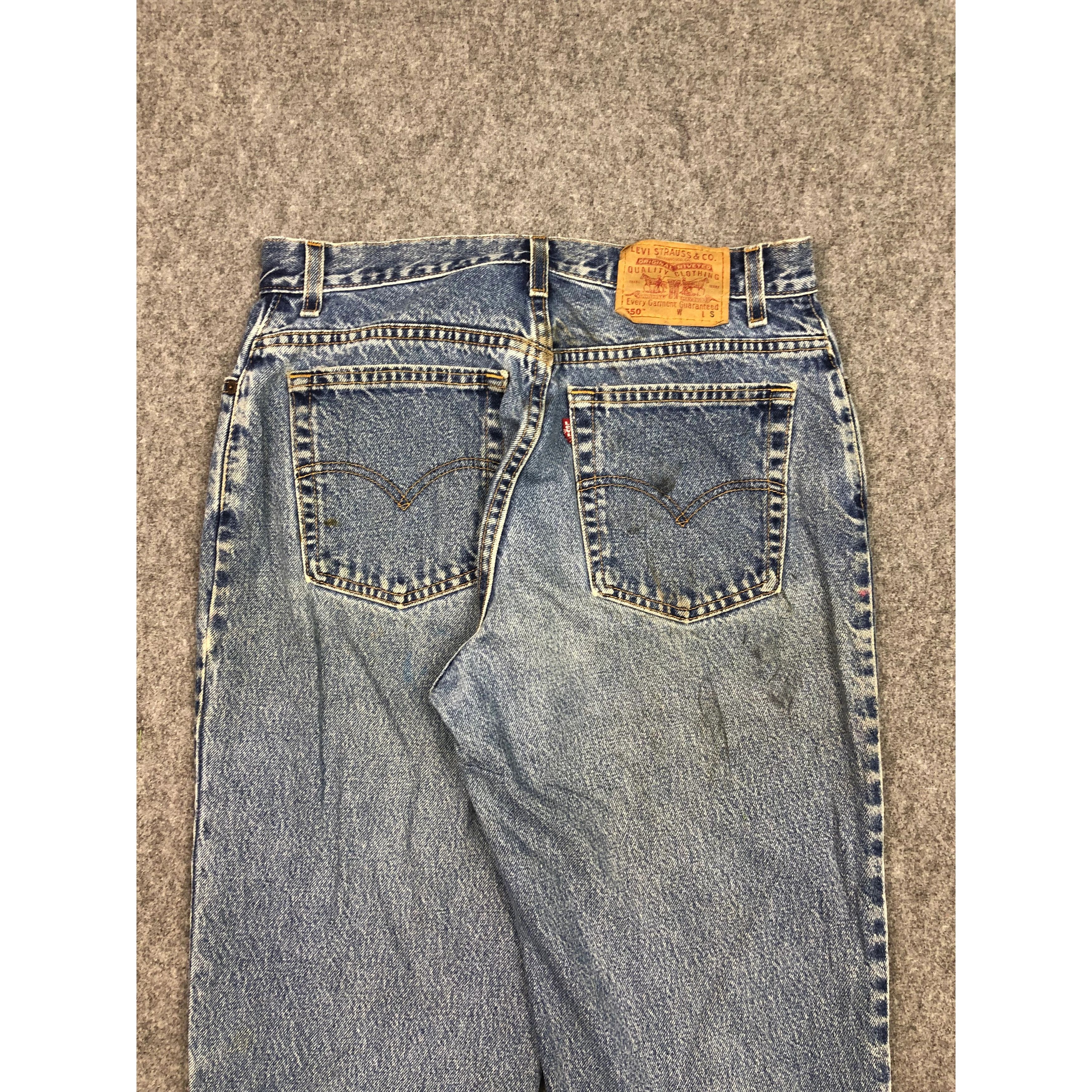 Levi's Vintage 90s Levis 550 Lightwash Jeans DP0386 Size US 32 / EU 48 - 4 Thumbnail