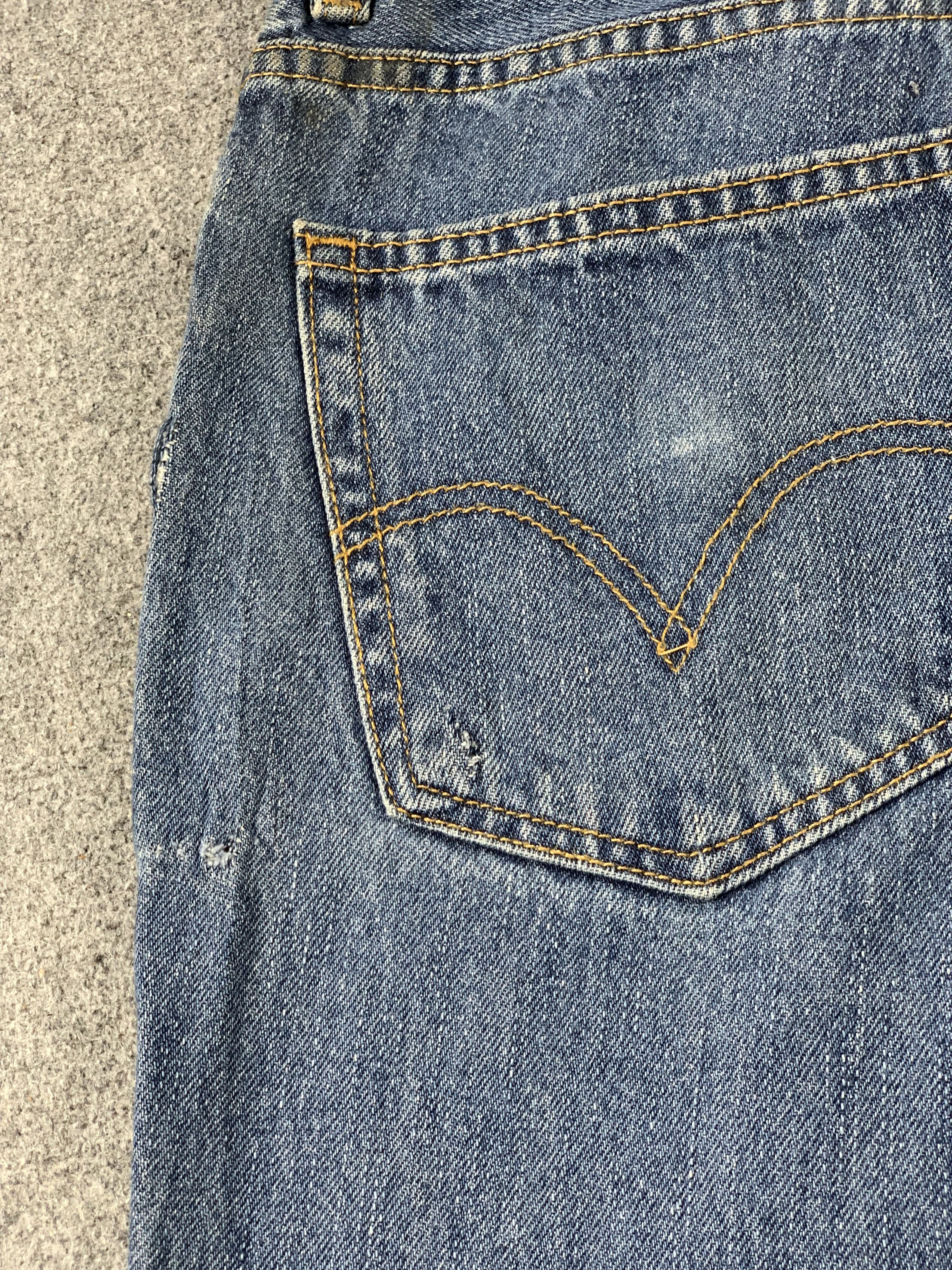 Levi's Vintage Levis 560 Faded Blue Jeans DP2099 Size US 32 / EU 48 - 18 Thumbnail