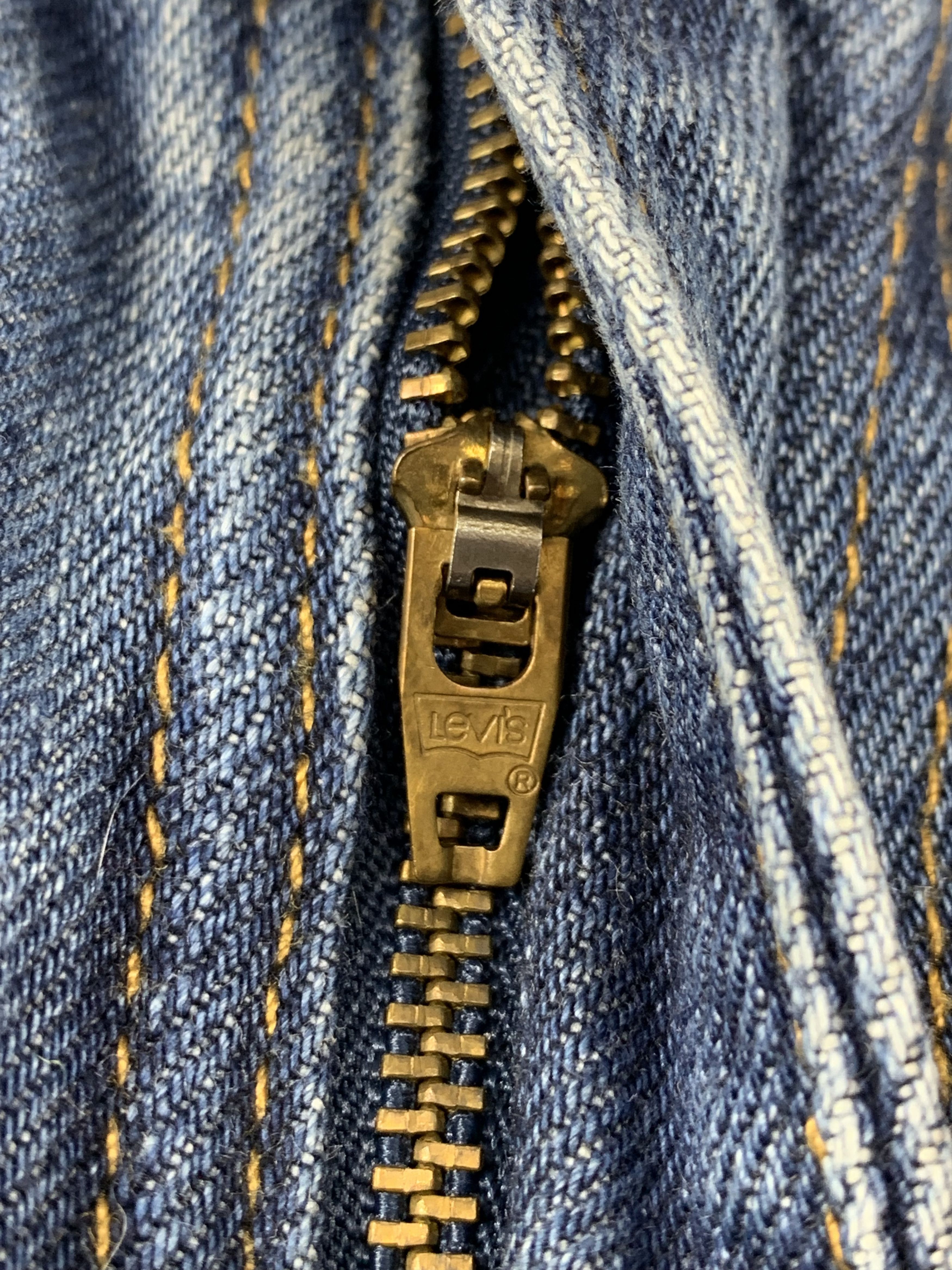 Levi's Vintage Levis 560 Faded Blue Jeans DP2099 Size US 32 / EU 48 - 14 Thumbnail