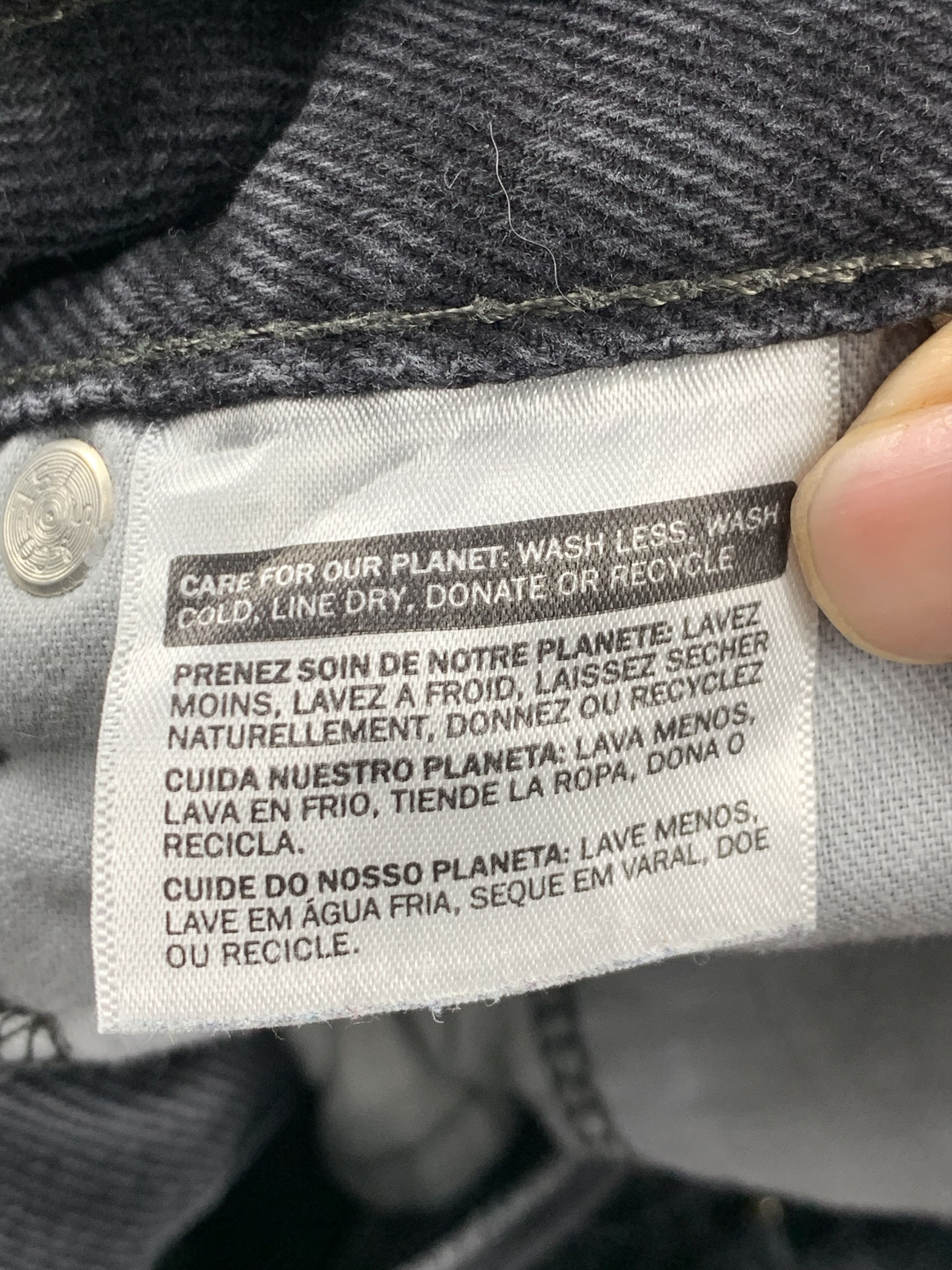 Levi's Vintage Levis 505 Faded Black Jeans DP2103 Size US 38 / EU 54 - 13 Thumbnail