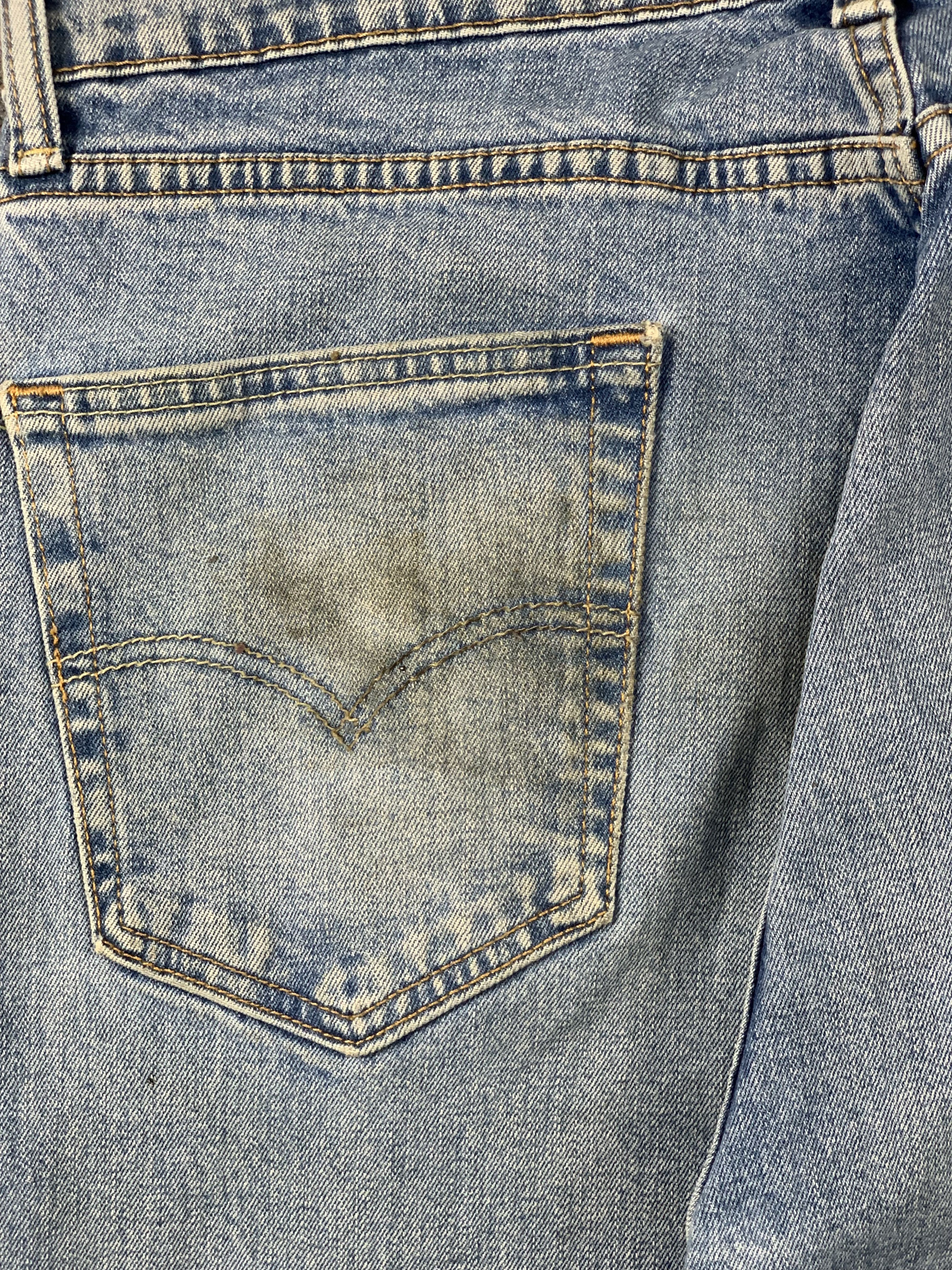 Levi's Vintage Levis 505 Light Wash Jeans DP2107 Size US 33 - 15 Thumbnail