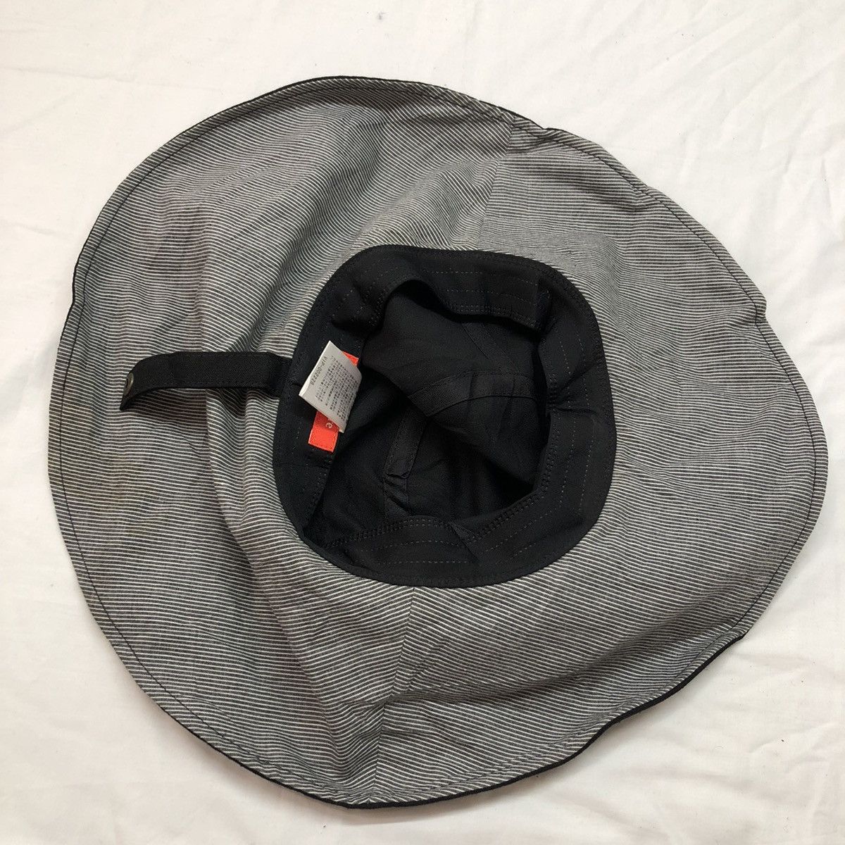 Japanese Brand Marie Claire Black Bucket Hats Size ONE SIZE - 6 Thumbnail