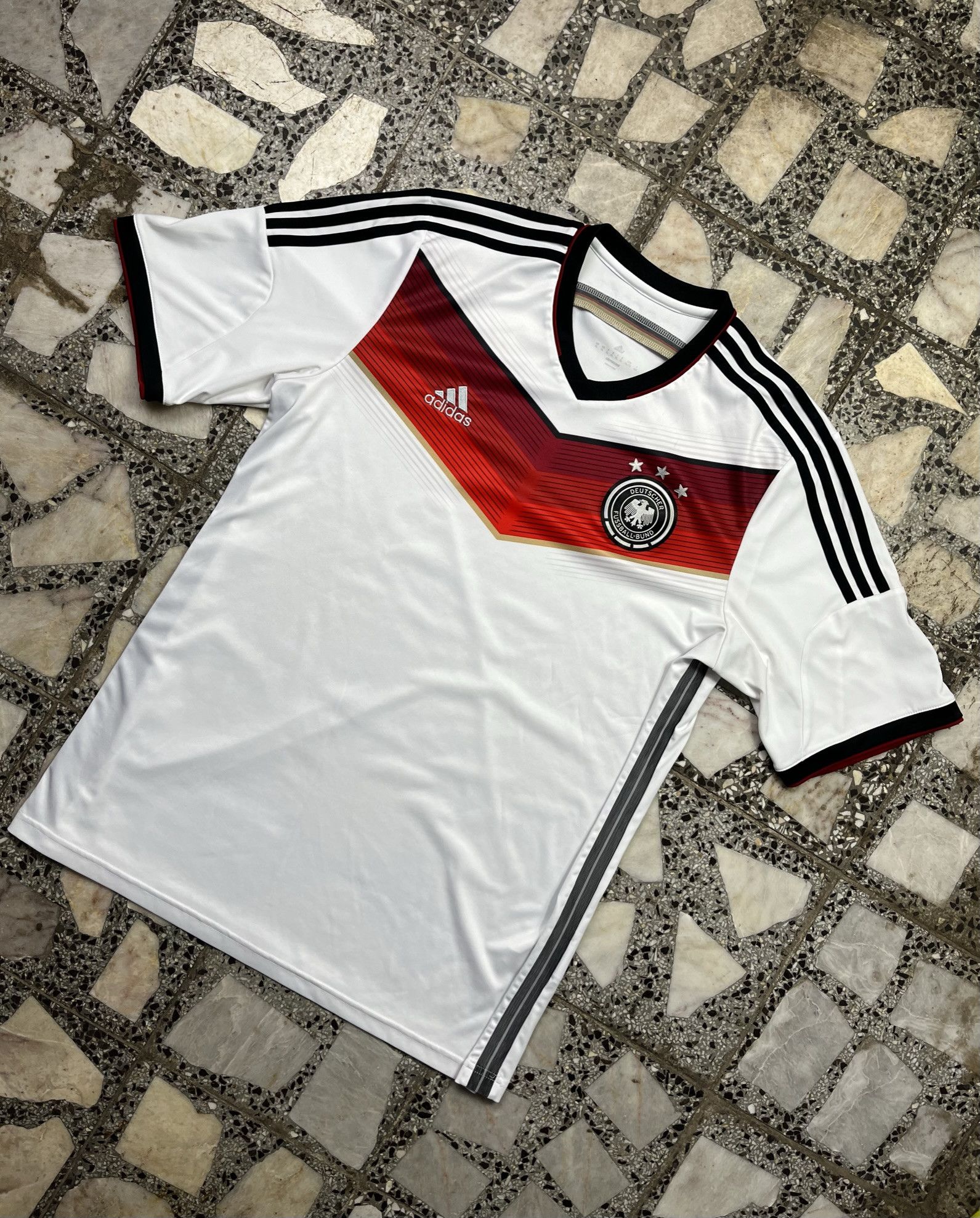 Adidas ADIDAS GERMANY FOOTBALL KIT SOCCER JERSEY EURO 2014 Size US XL / EU 56 / 4 - 1 Thumbnail