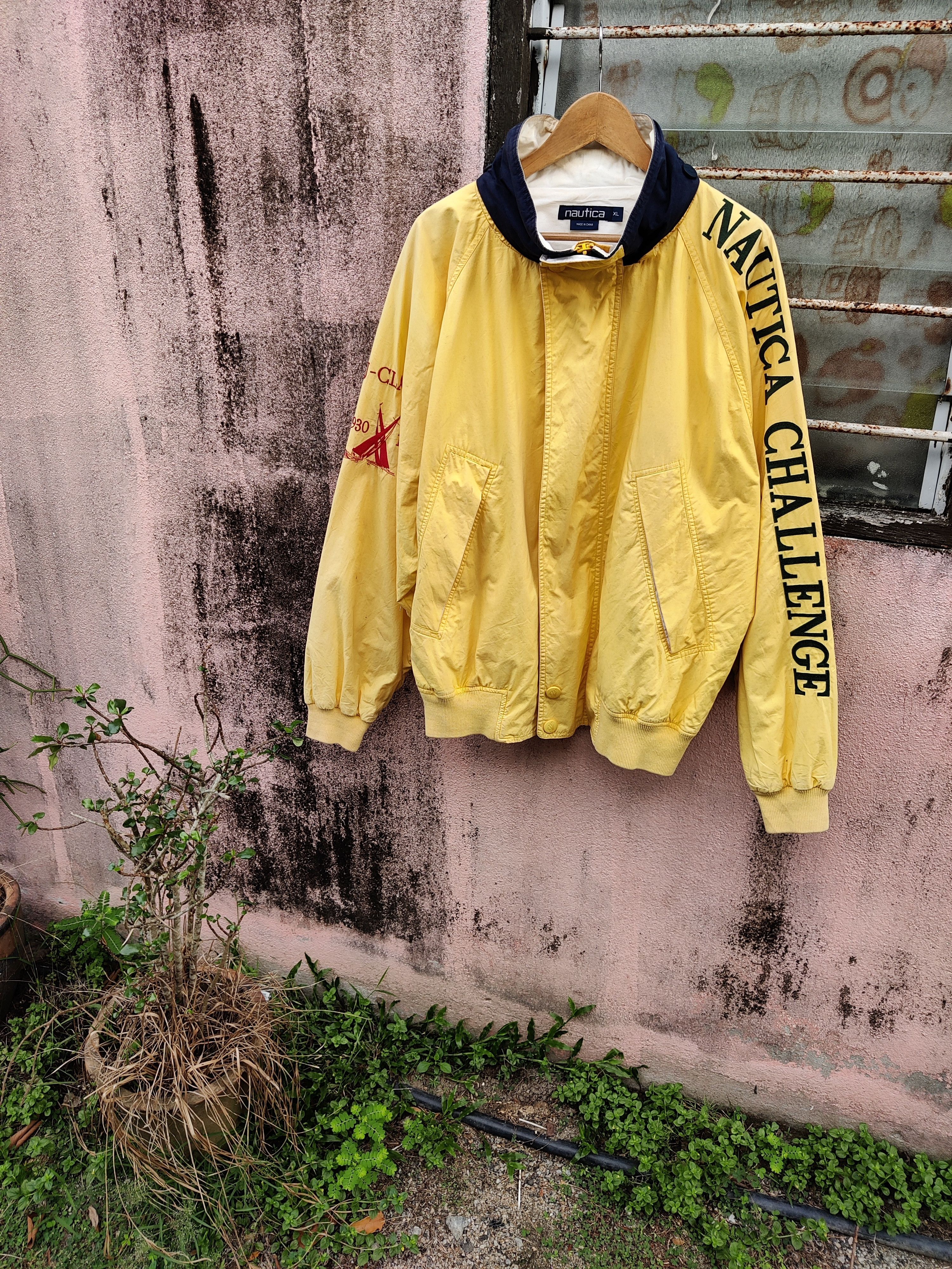 Vintage Nautica Challenge Sailing Gear J-Class Jacket