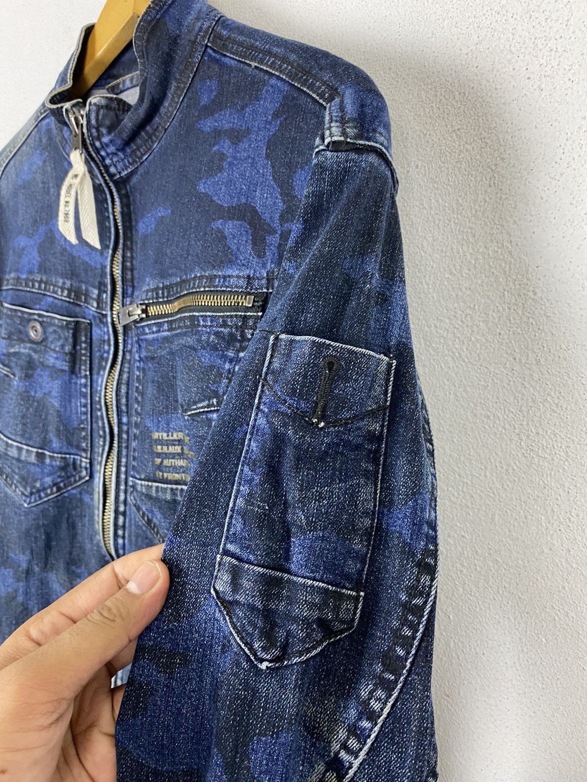 Vintage IZF DENIM DISTRESSED WORKER JACKET Size US L / EU 52-54 / 3 - 6 Thumbnail