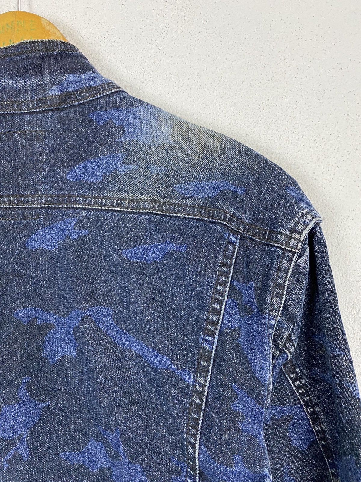 Vintage IZF DENIM DISTRESSED WORKER JACKET Size US L / EU 52-54 / 3 - 10 Thumbnail