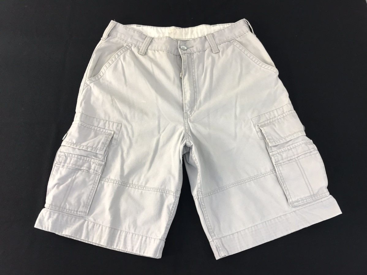 Japanese Brand × Levi's Vintage Levis Short Pants Faded Colour Fashion Pocket Style Size US 34 / EU 50 - 1 Thumbnail