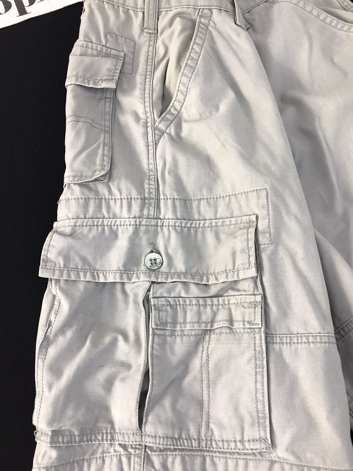 Japanese Brand × Levi's Vintage Levis Short Pants Faded Colour Fashion Pocket Style Size US 34 / EU 50 - 6 Thumbnail