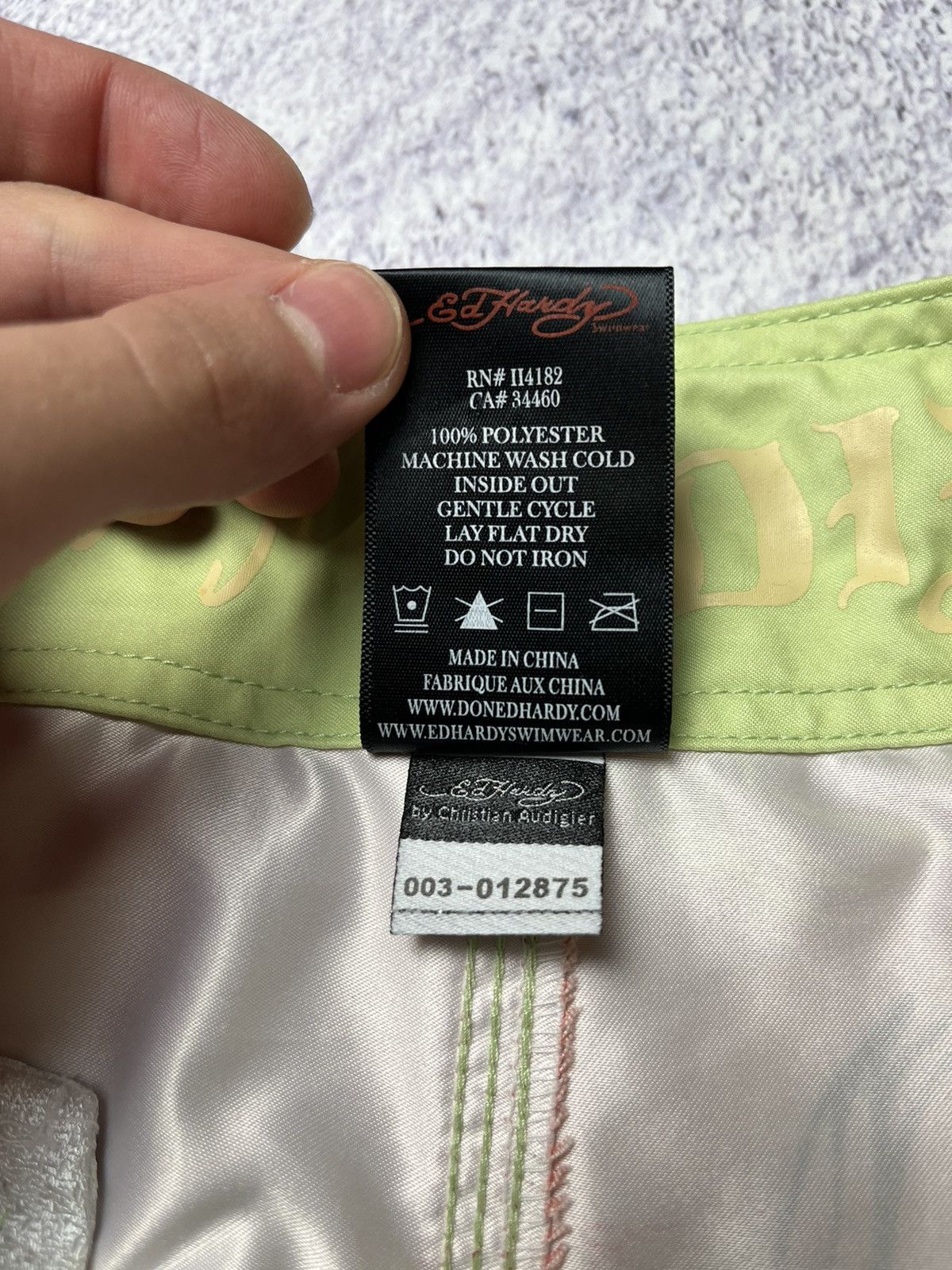 Ed Hardy Mens Vintage Ed Hardy Shorts streetwear y2k Size US 31 - 6 Thumbnail