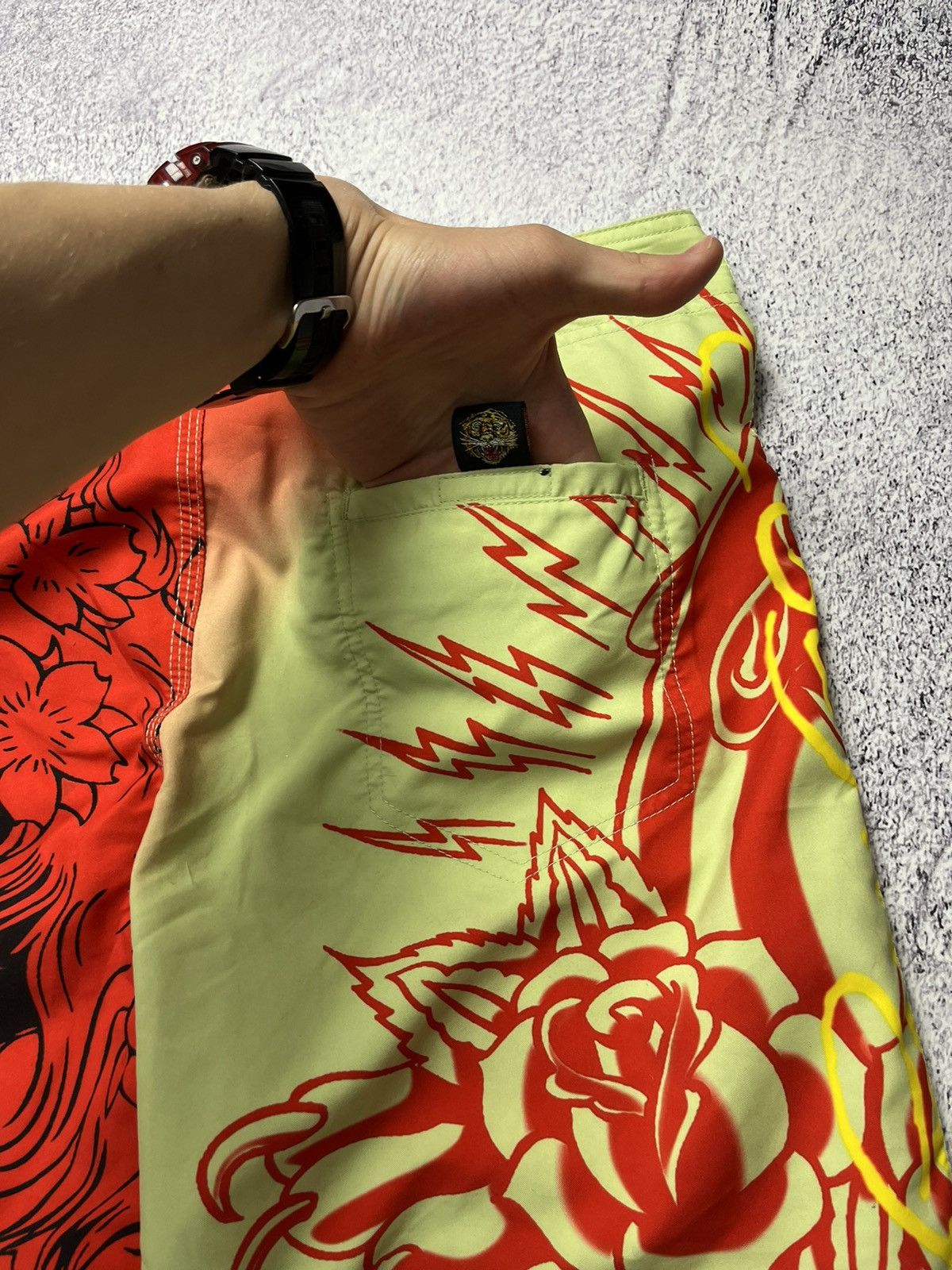 Ed Hardy Mens Vintage Ed Hardy Shorts streetwear y2k Size US 31 - 13 Thumbnail