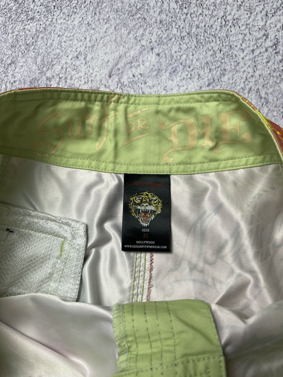 Ed Hardy Mens Vintage Ed Hardy Shorts streetwear y2k Size US 31 - 5 Thumbnail