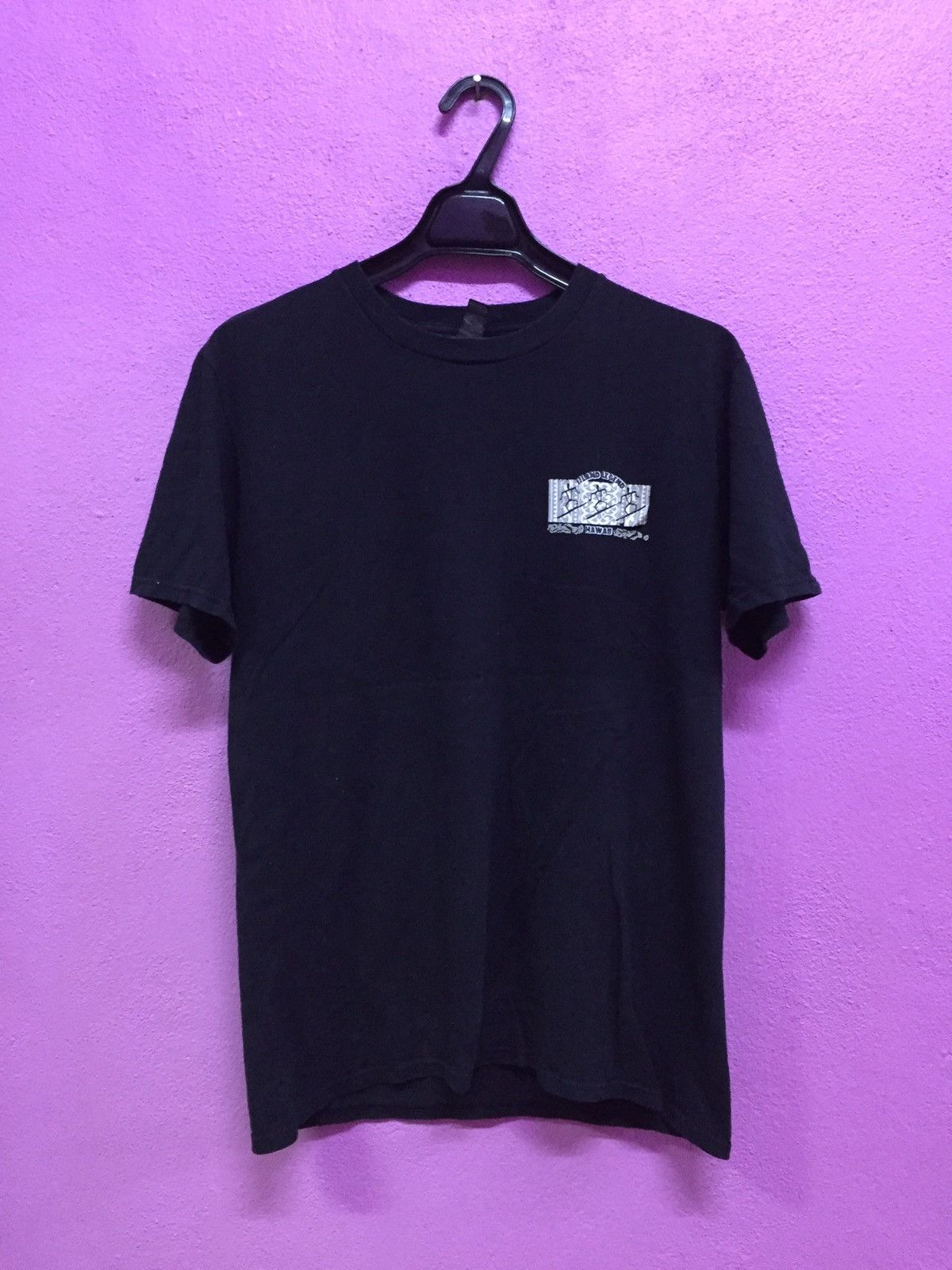 Anvil Island Legend Hawaii Tee Size M Size US M / EU 48-50 / 2 - 2 Thumbnail
