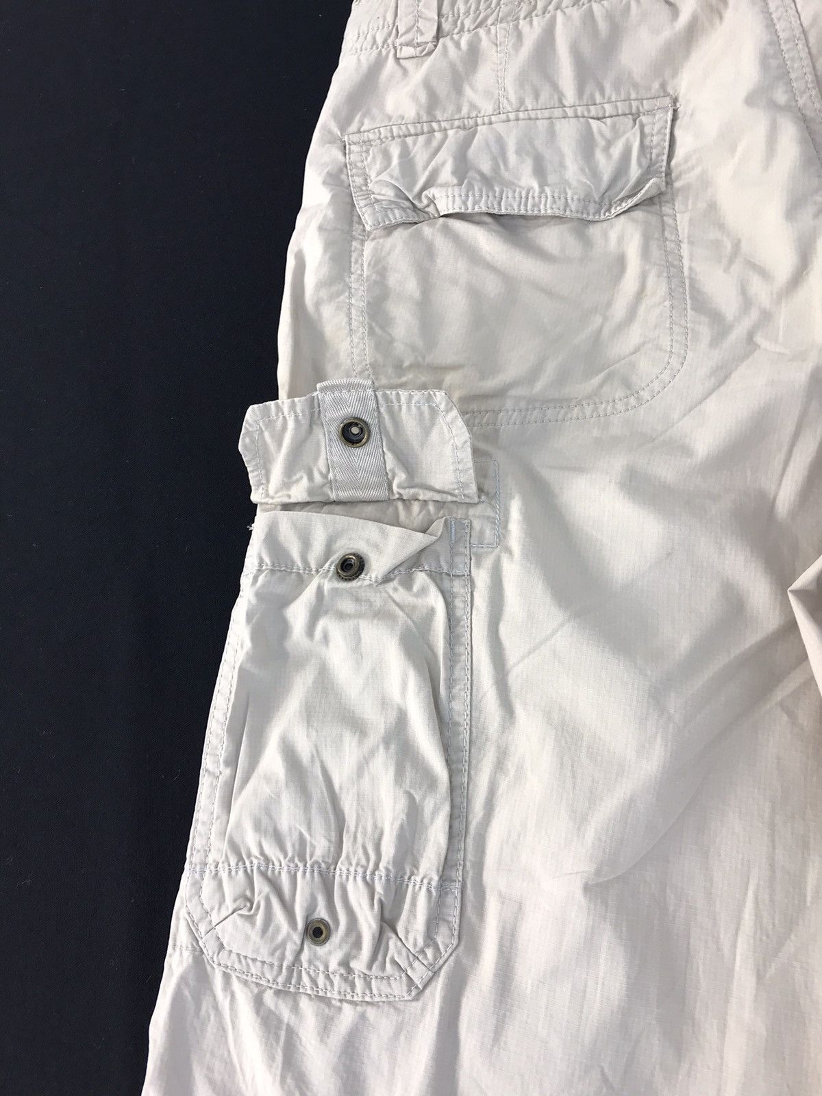 Gap × Vintage Vintage Gap Short Pants Multi Pocket Style Size US 33 - 16 Thumbnail