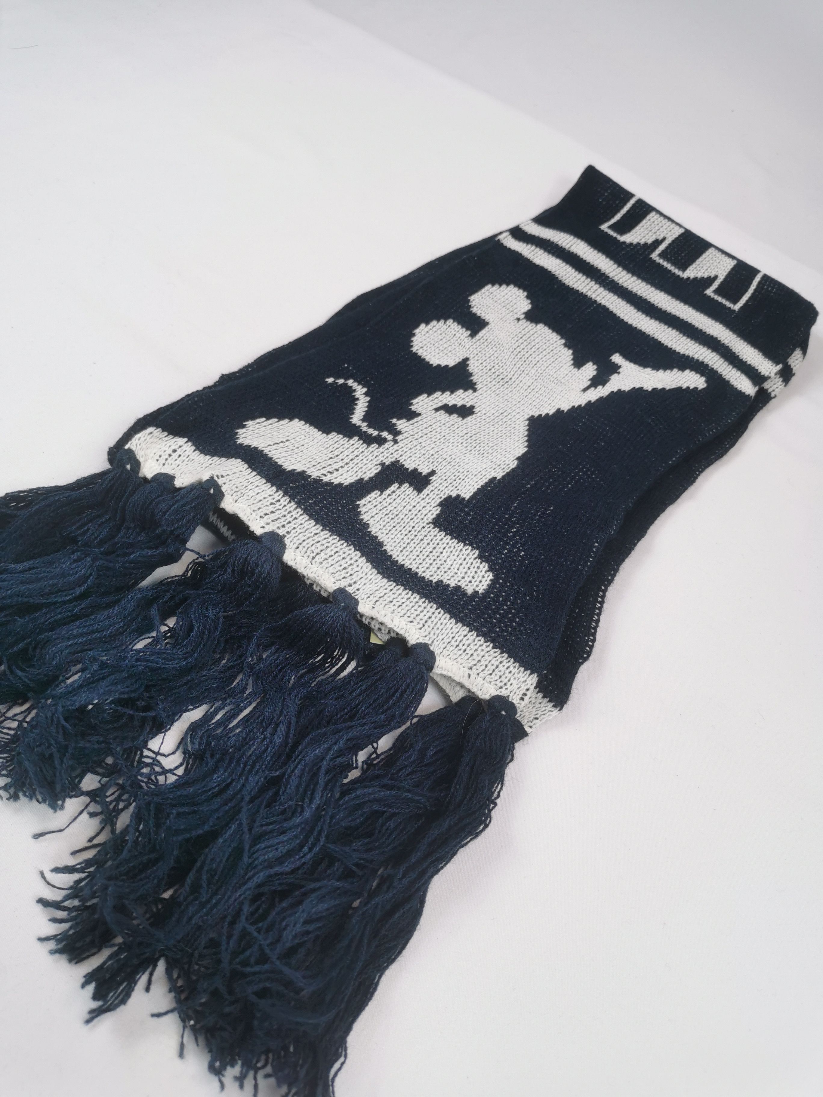 Disney Mickey mouse disney scarf muffler Size ONE SIZE - 8 Thumbnail