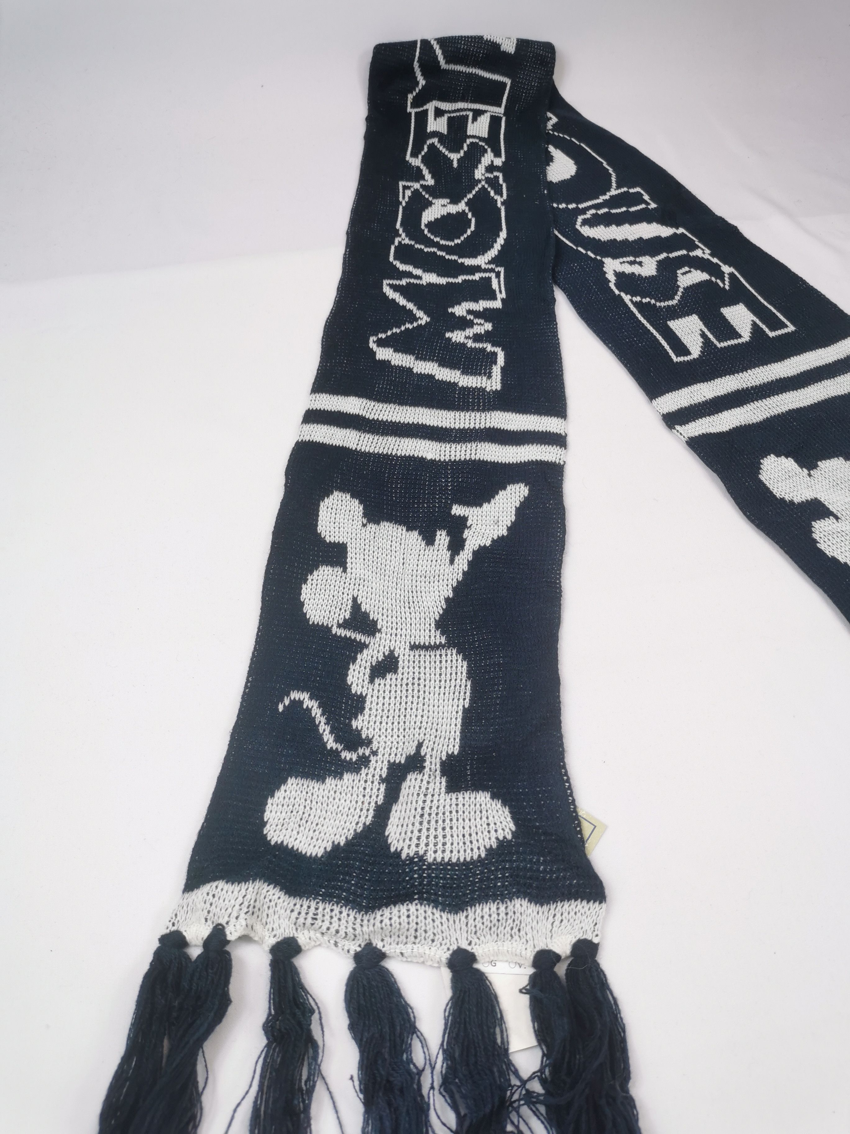 Disney Mickey mouse disney scarf muffler Size ONE SIZE - 3 Thumbnail